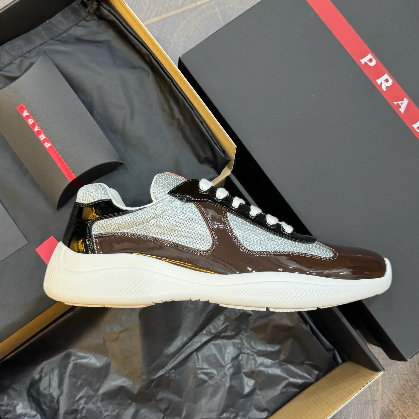 Кроссовки Женские Prada 18267058