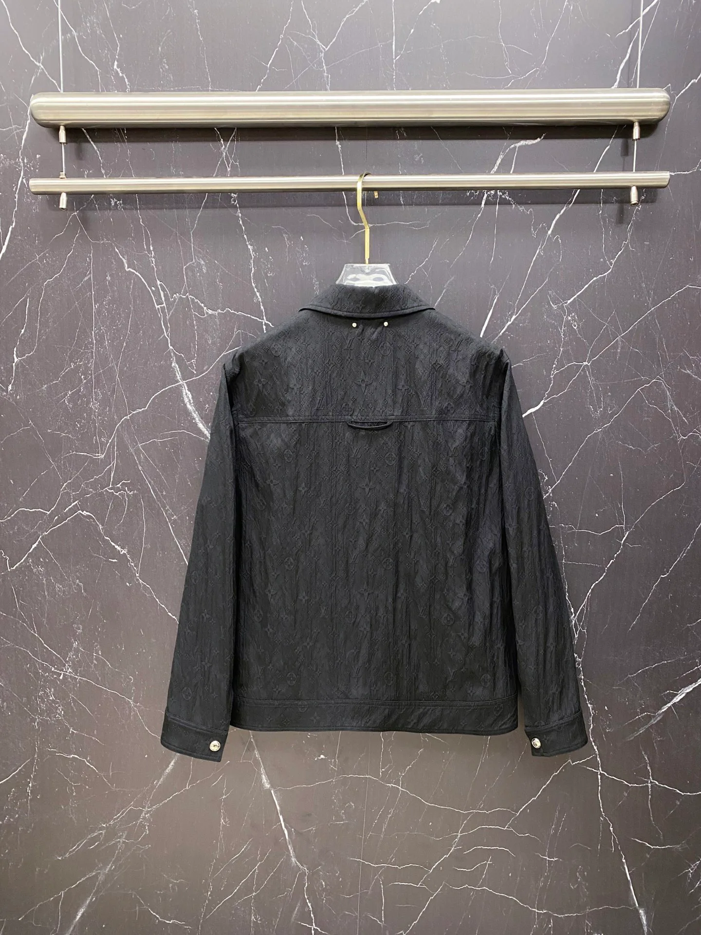 Куртки И Пуховики Мужские Louis Vuitton 9760640