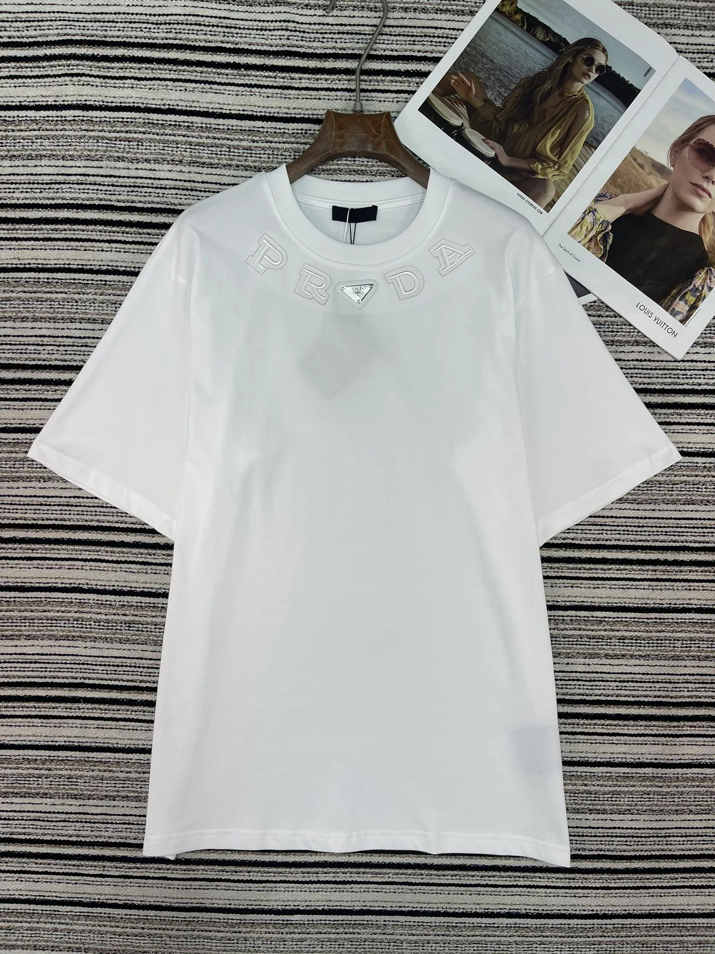 Футболки Женские Prada 11484664