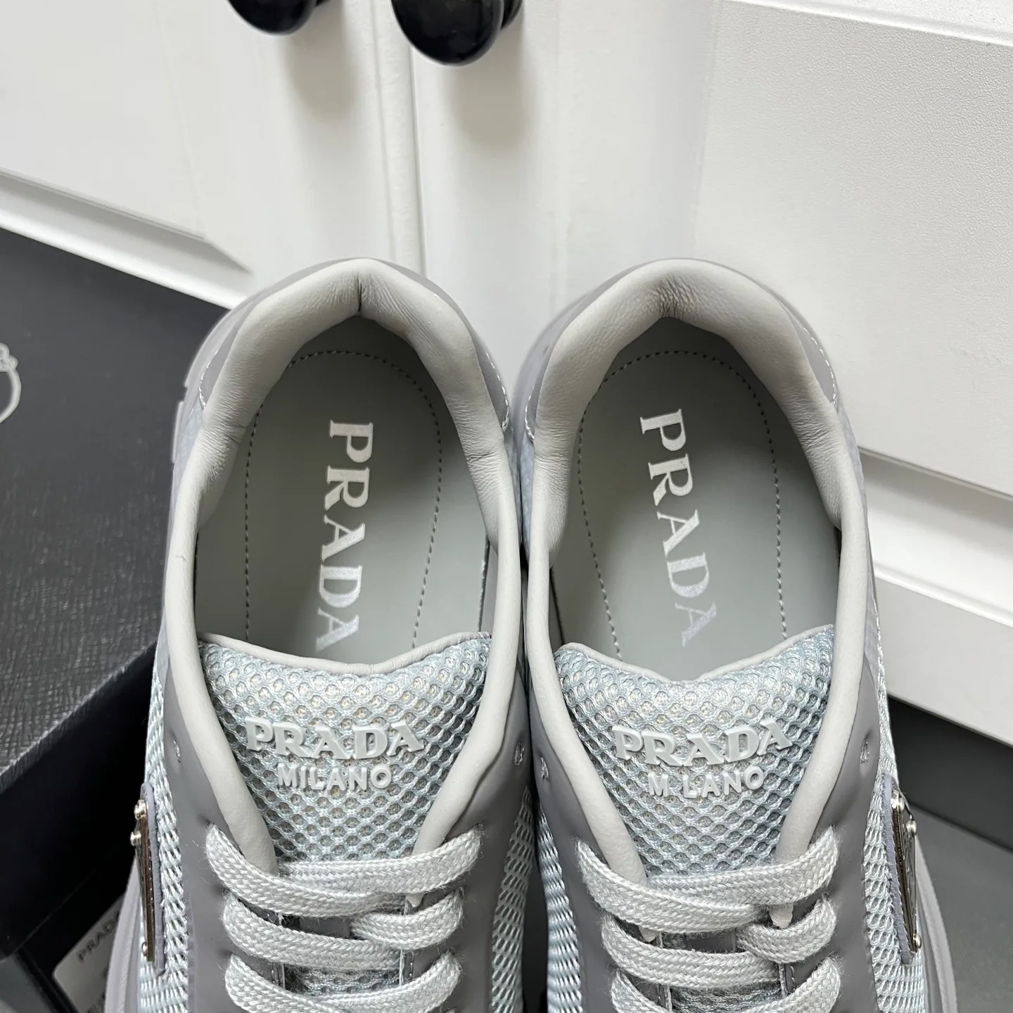 Кроссовки Мужские Prada 11211941