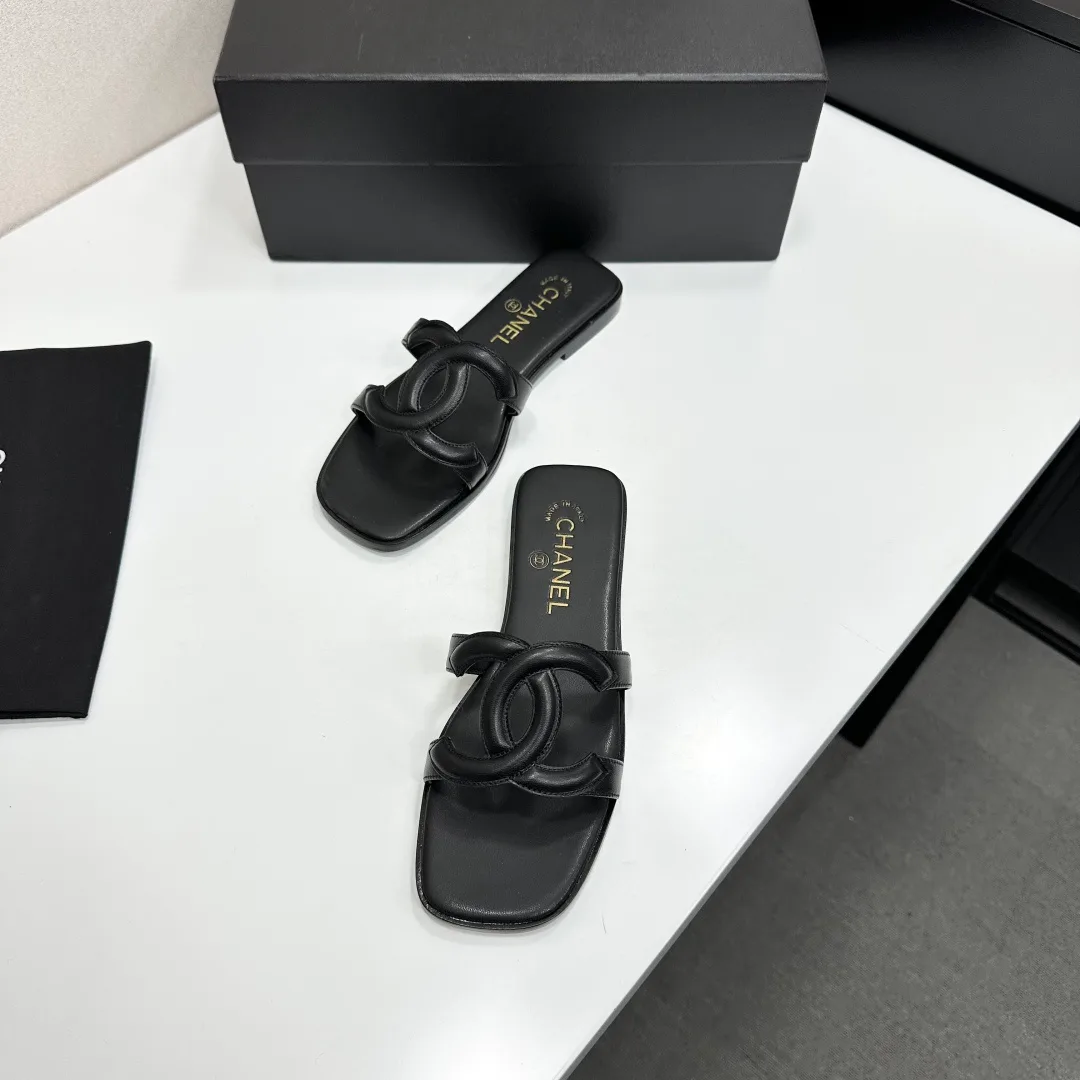 Шлепанцы Женские Chanel 11529465