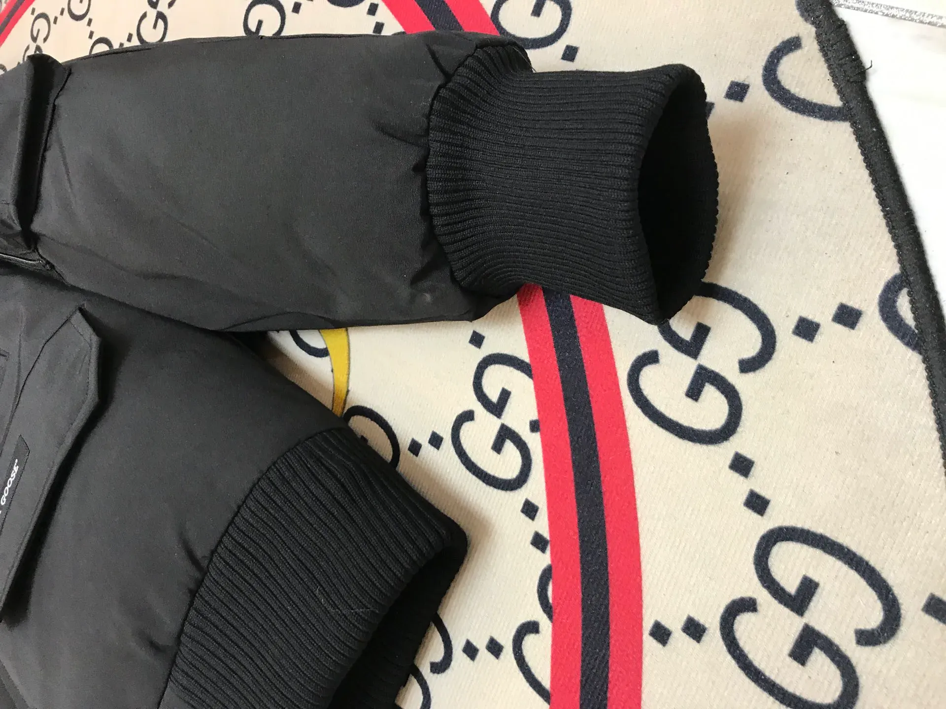 Куртки И Пуховики Женские Canada Goose 3153887