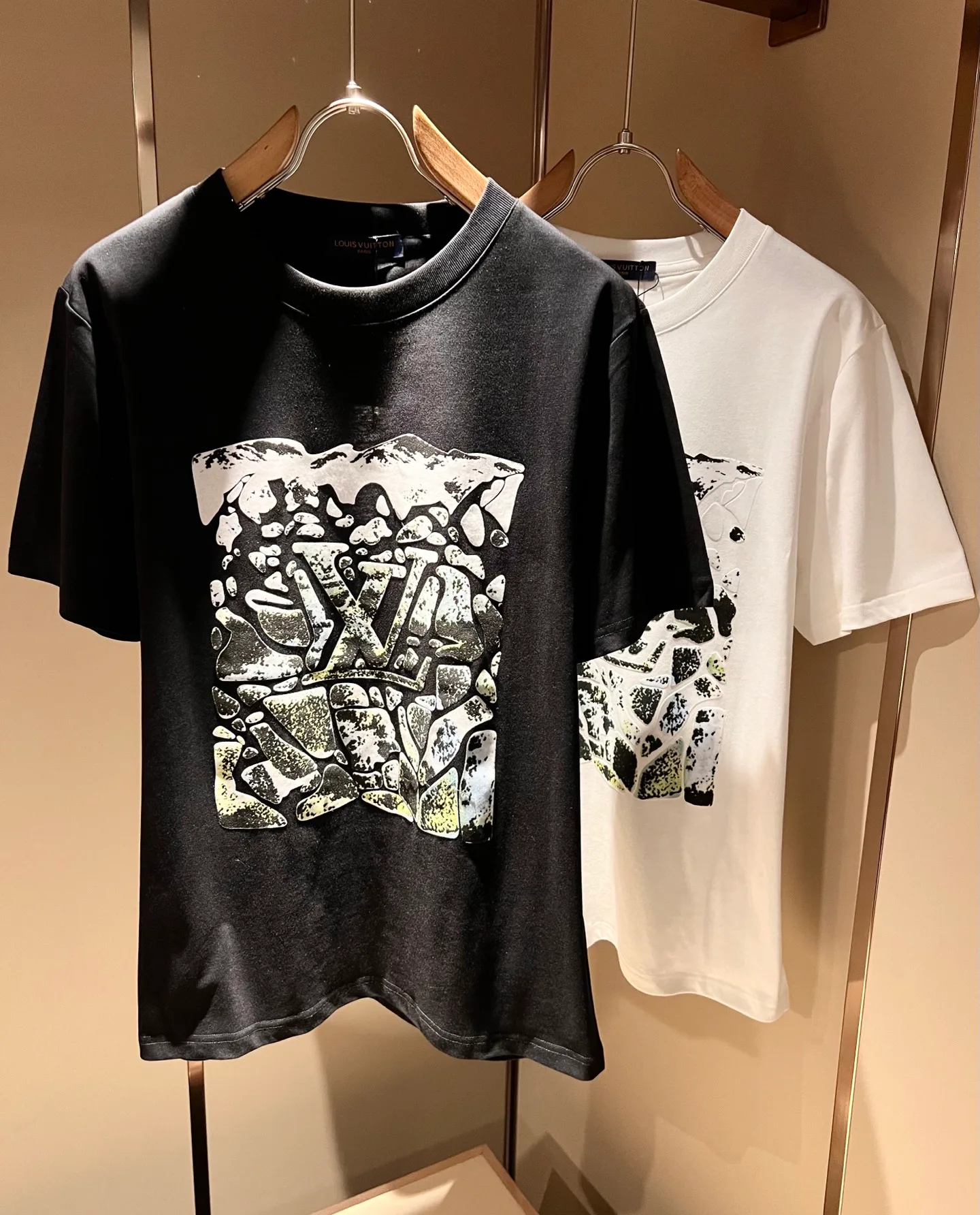 Футболки Мужские Louis Vuitton 1220329