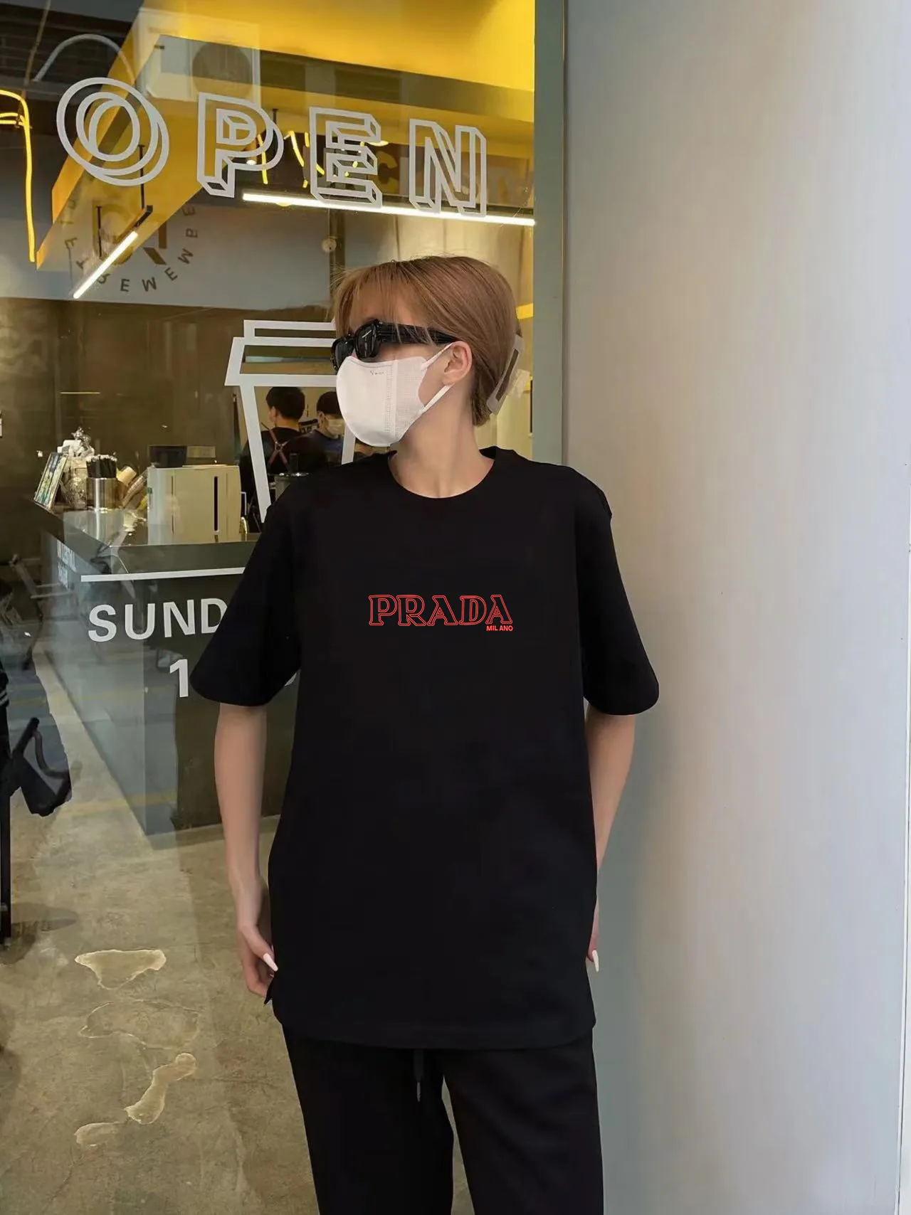 Футболки Женские Prada 24416