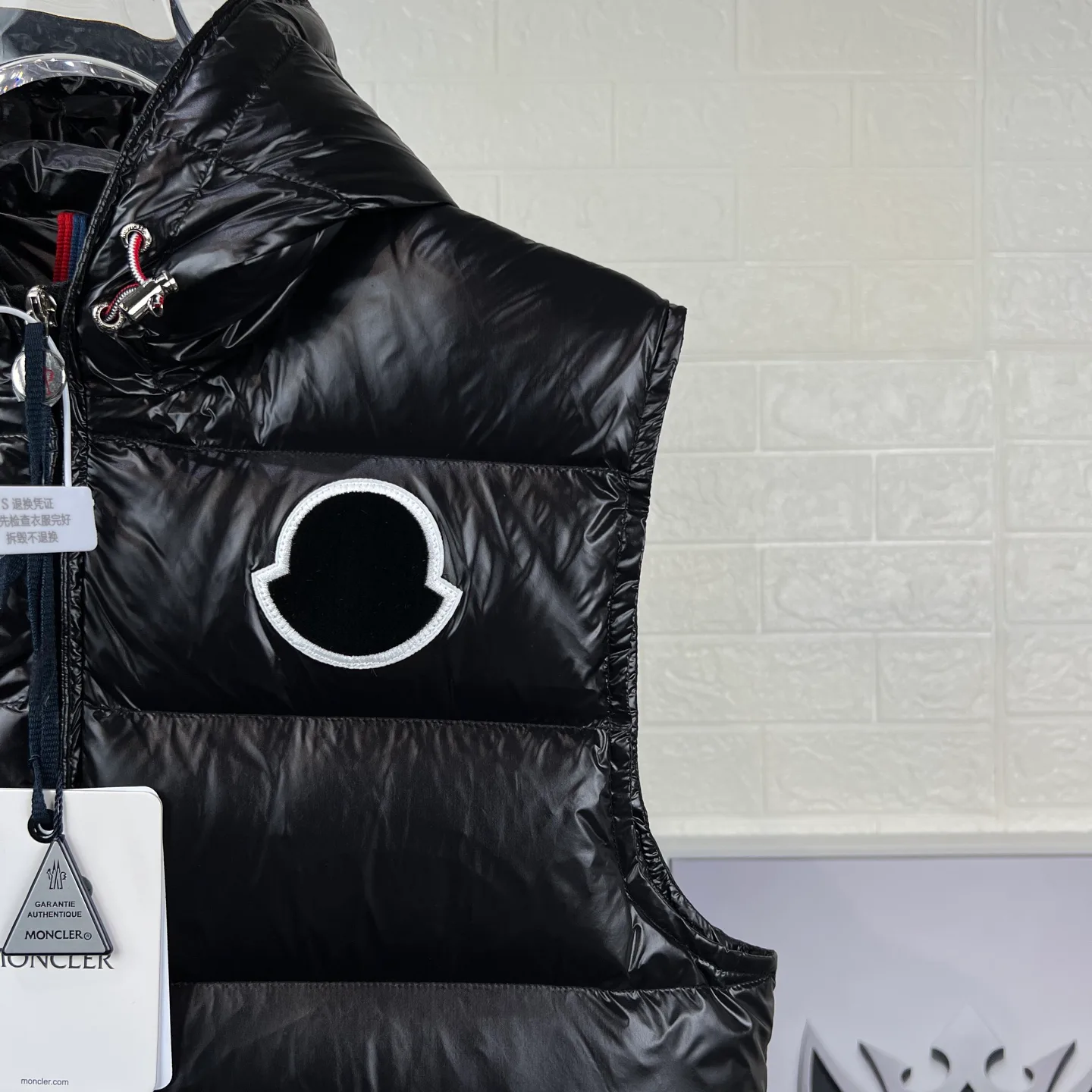 Жилеты Женские Moncler 17926944