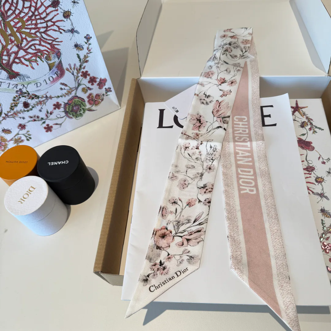 Платки Christian Dior 11055458
