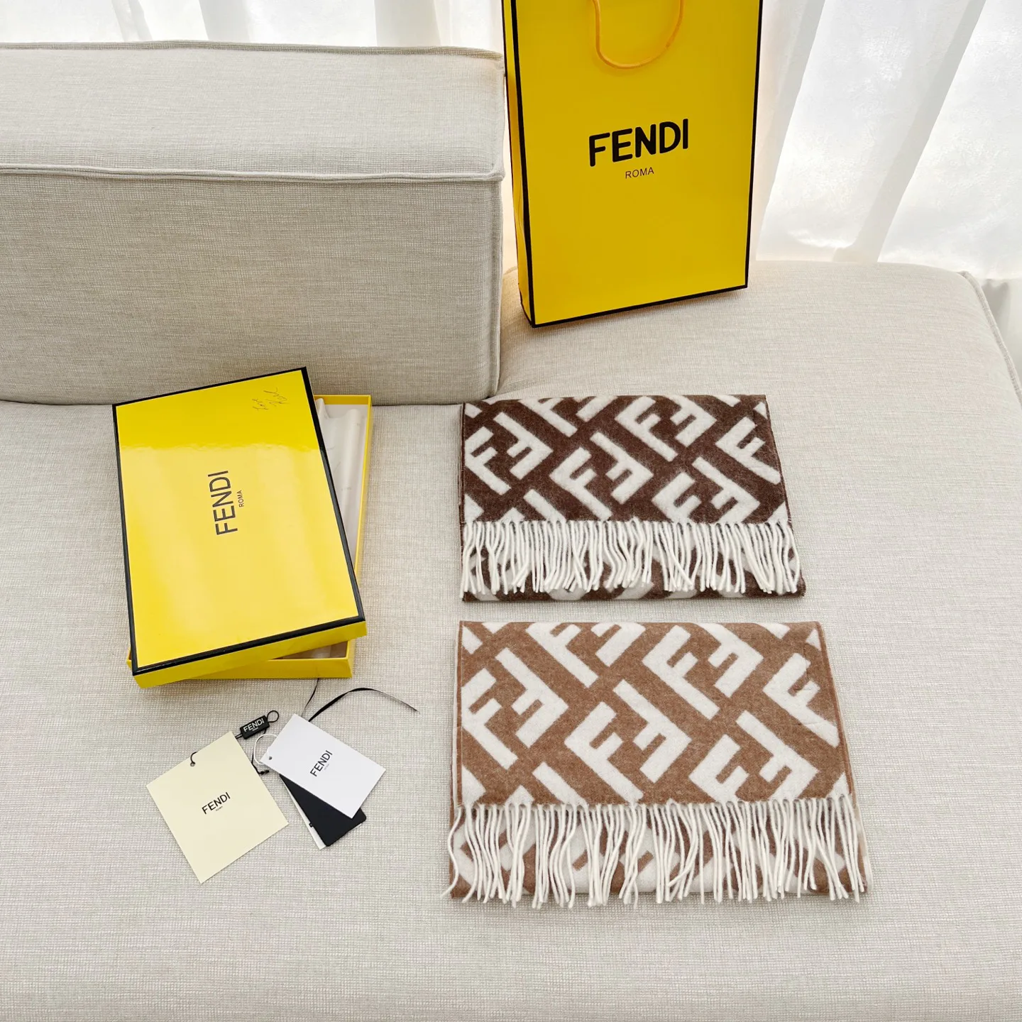 Шарфы Fendi 497694