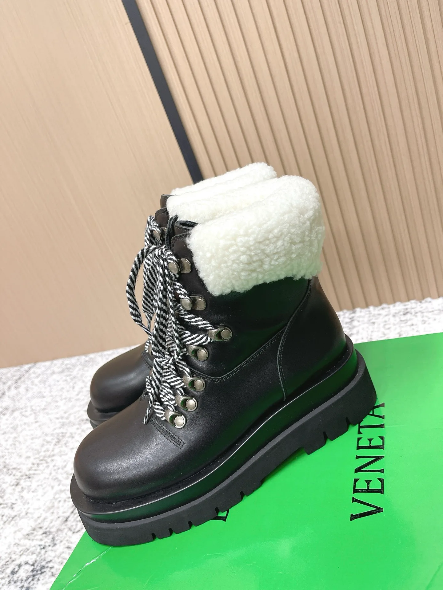 Ботинки Женские Bottega Veneta 625103