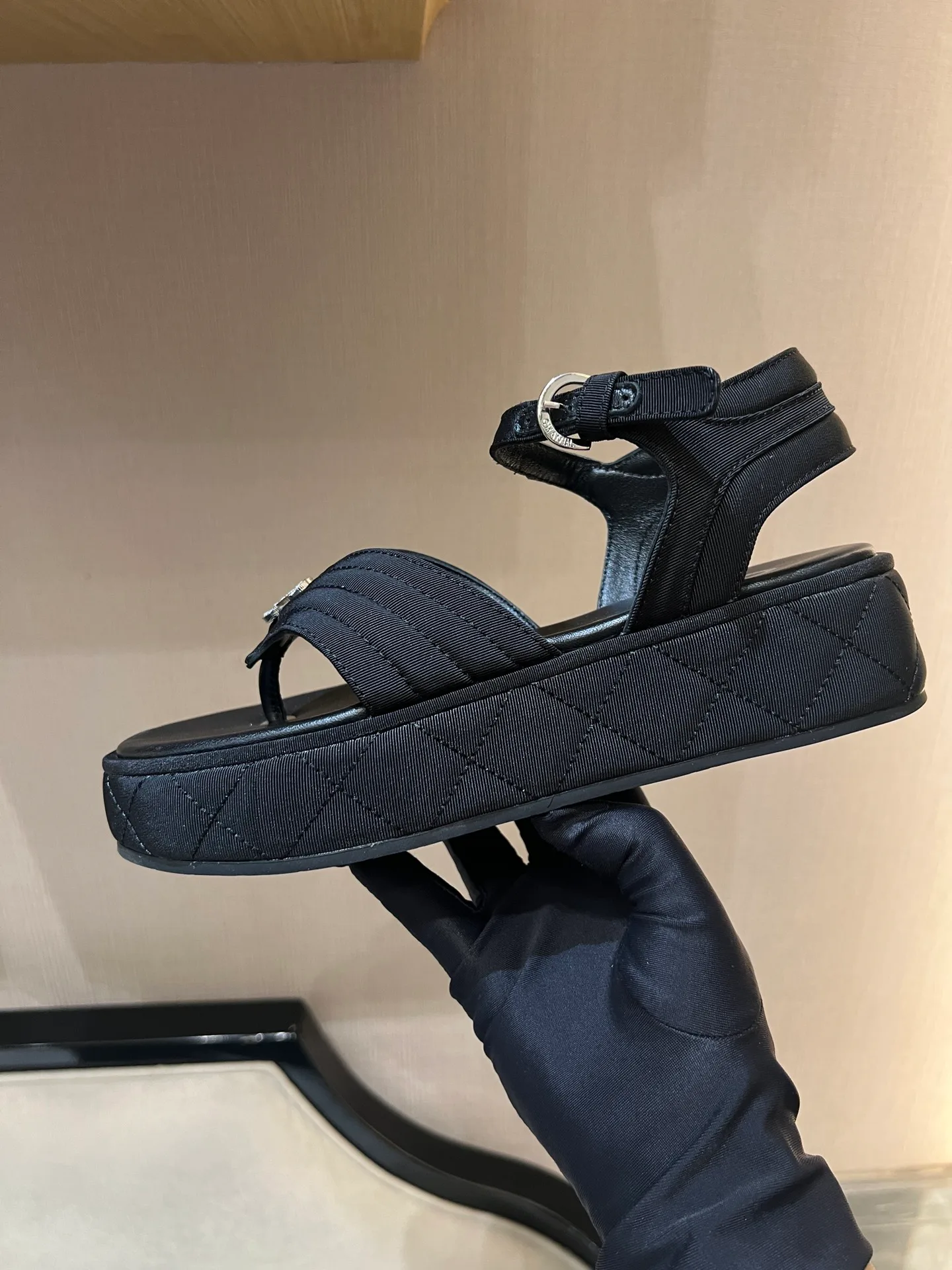 Сандалии Женские Chanel 15501