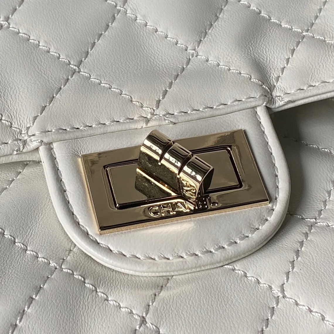 Классические Сумки Женские Chanel 17827293