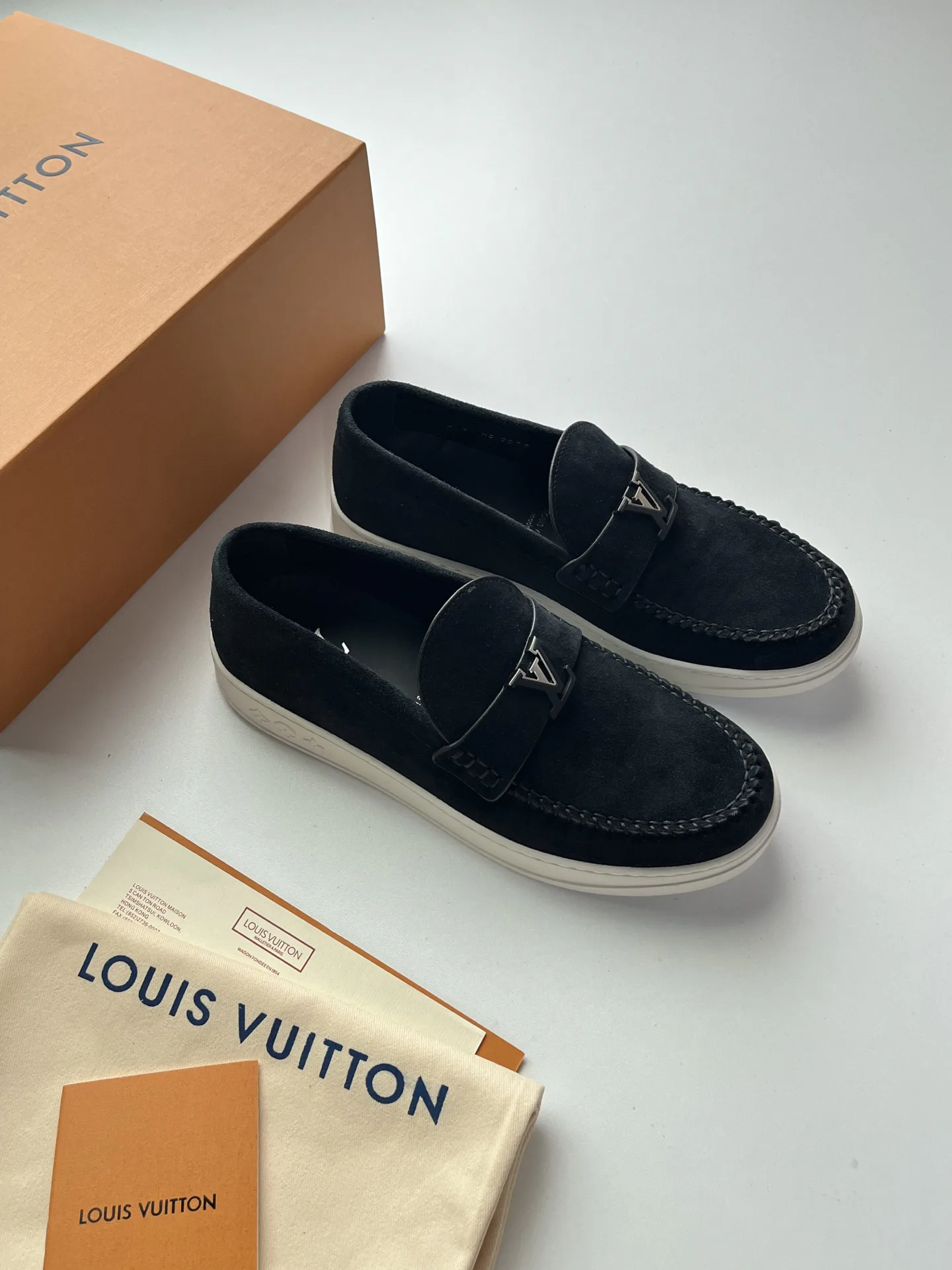 Лоферы И Туфли Мужские Louis Vuitton 18744055