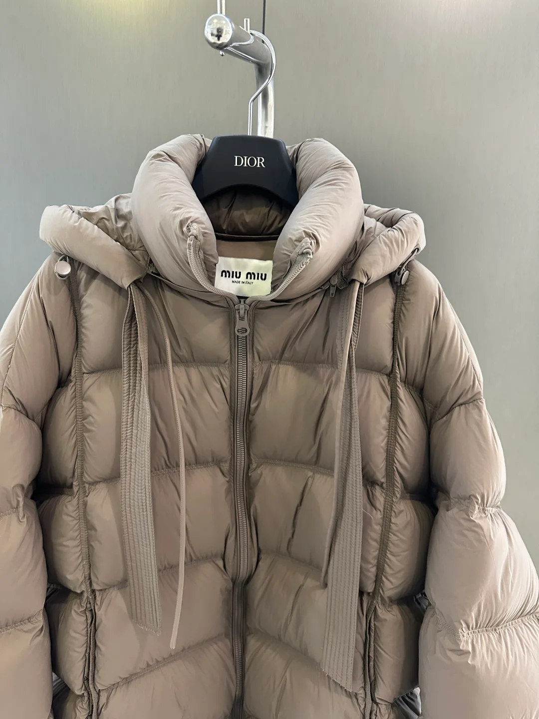 Куртки И Пуховики Женские Miu Miu 907268