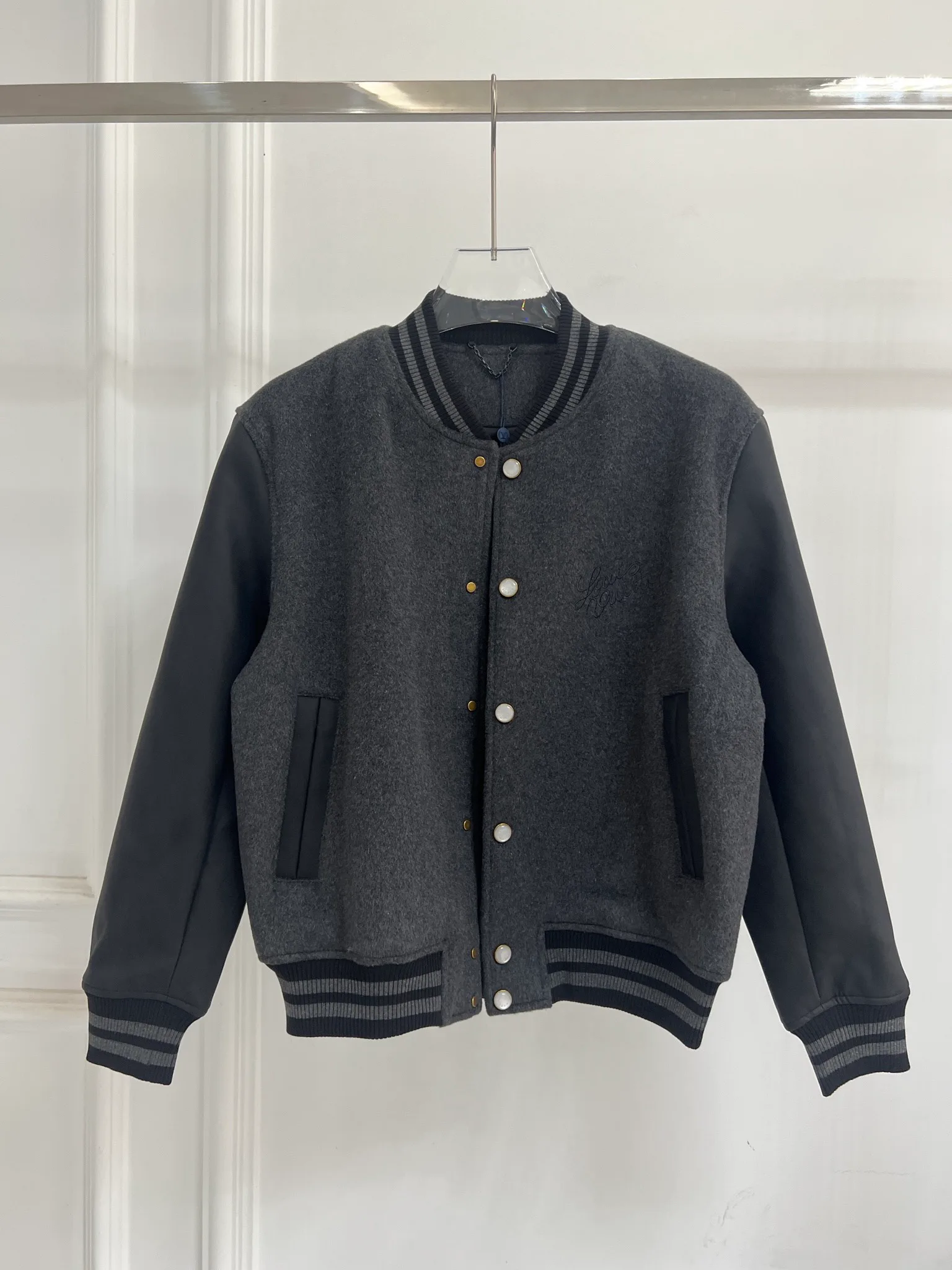 Куртки Мужские Louis Vuitton 6234