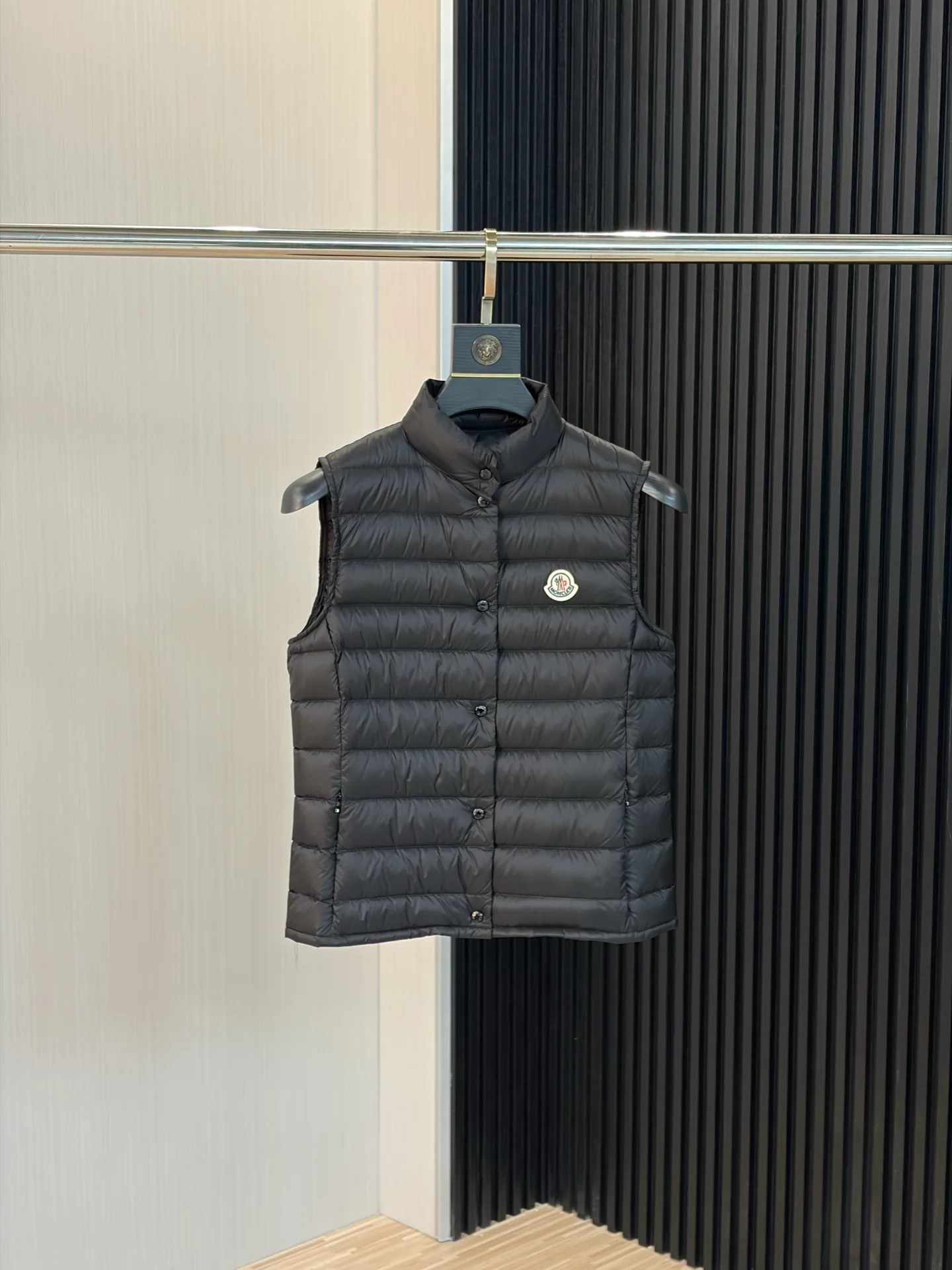 Куртки И Пуховики Женские Moncler 18140999