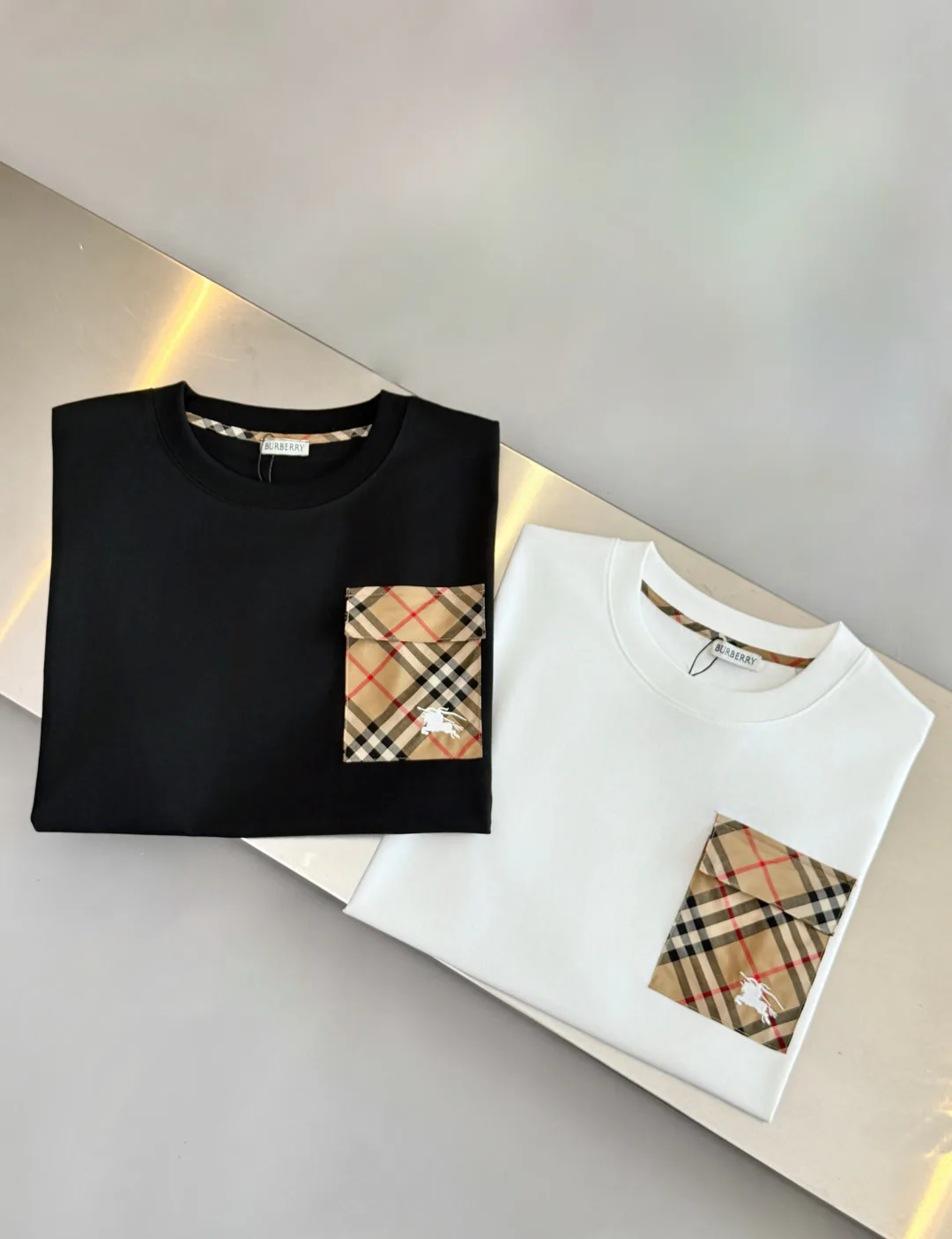 Футболки Женские Burberry 10151628