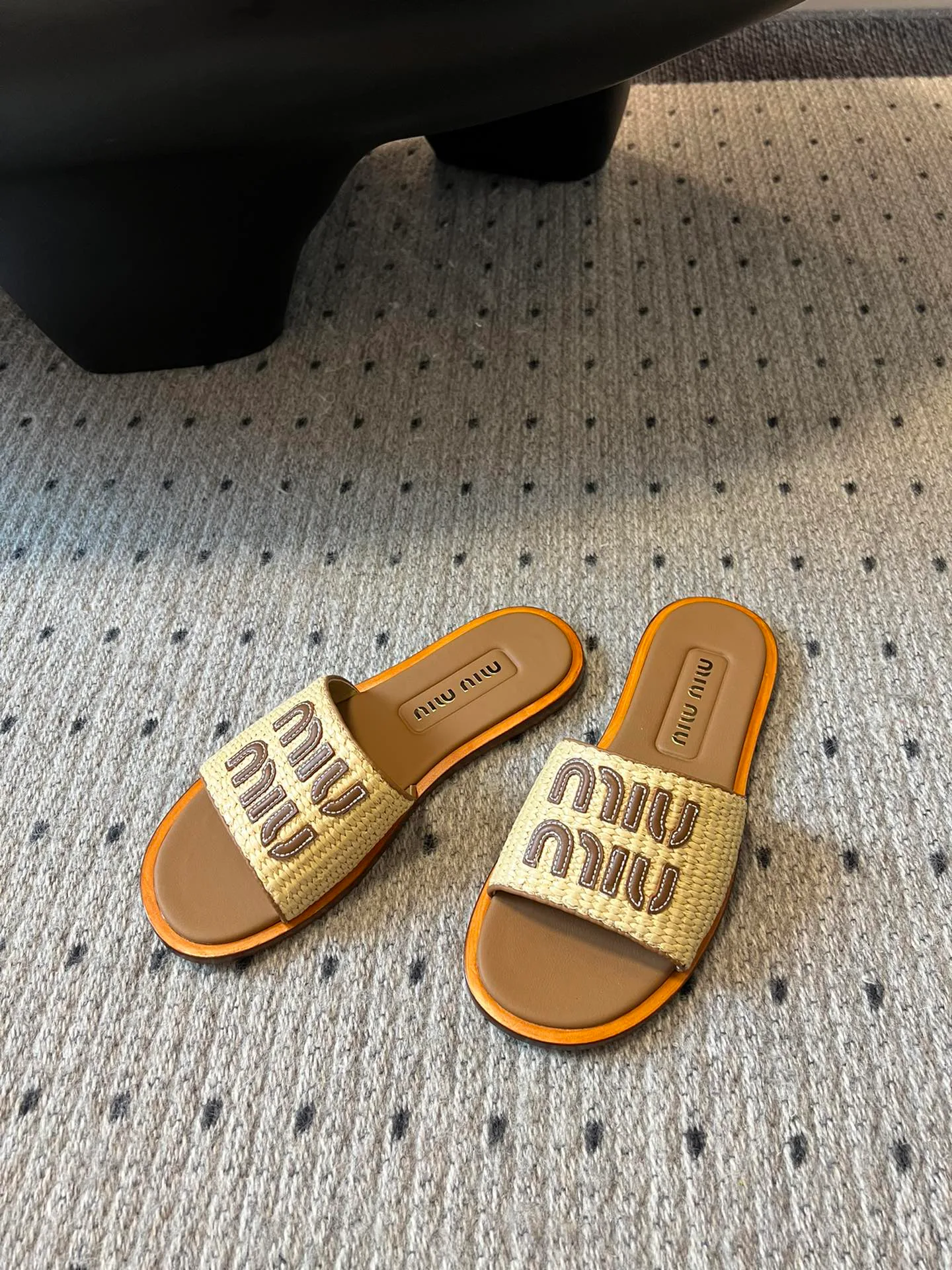 Шлепанцы Женские Miu Miu 13024