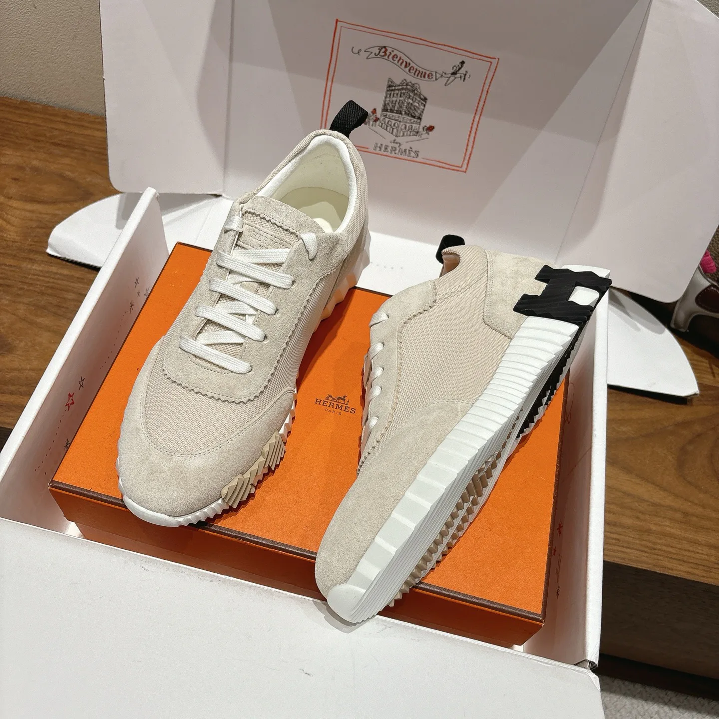 Кроссовки Женские Hermes 9914940