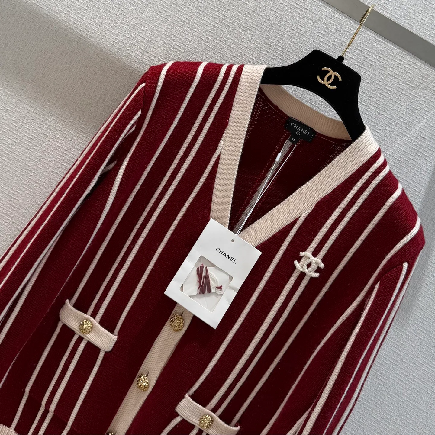 Джемперы И Свитеры Женские Chanel 18138672