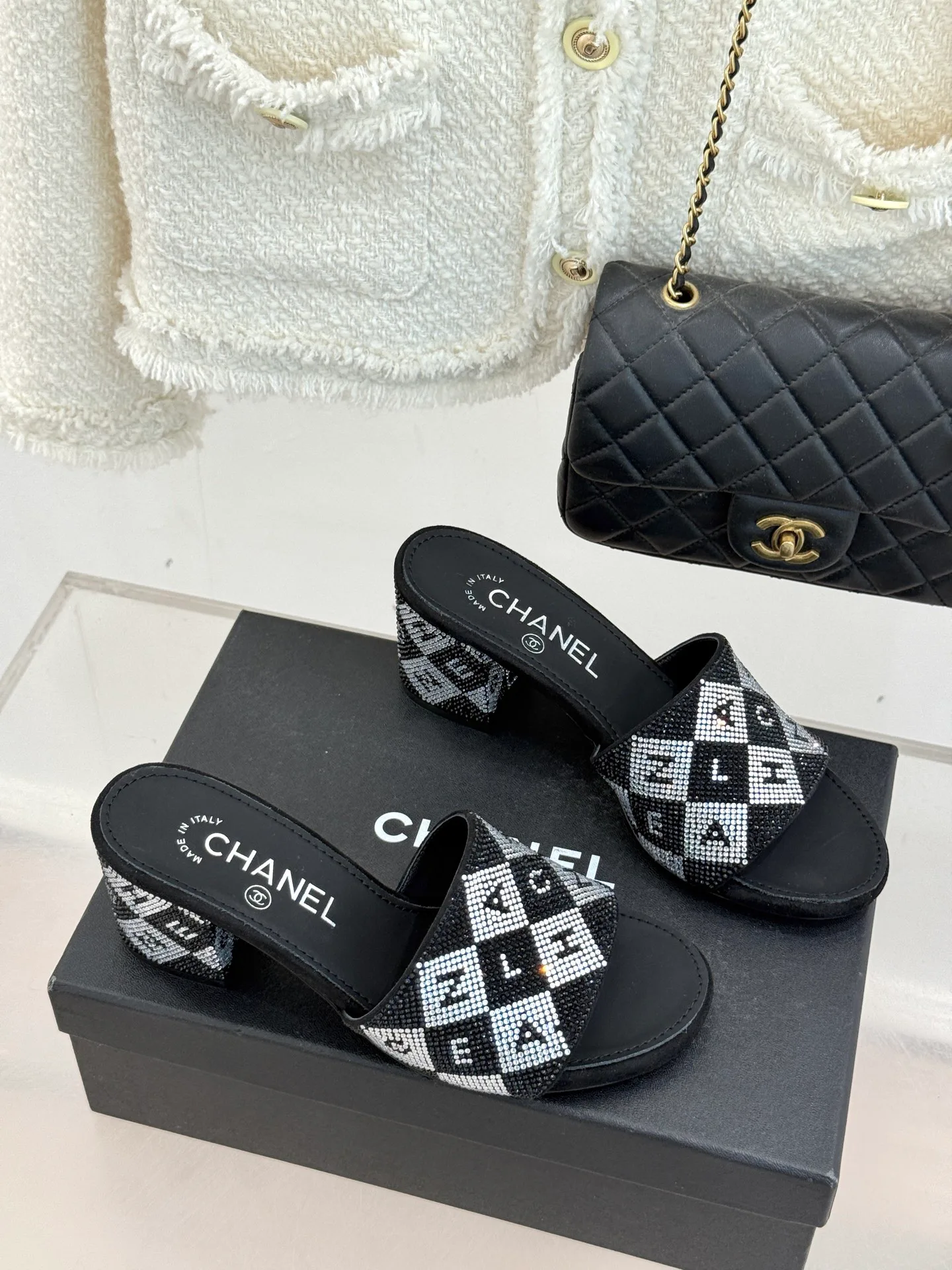 Шлепанцы Женские Chanel 9499390