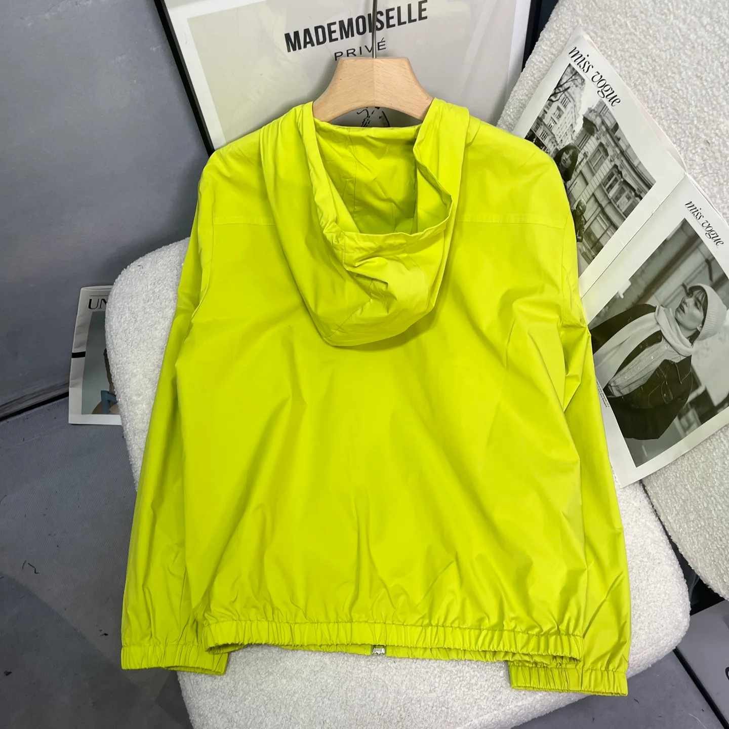 Куртки И Пуховики Женские Moncler 11564455