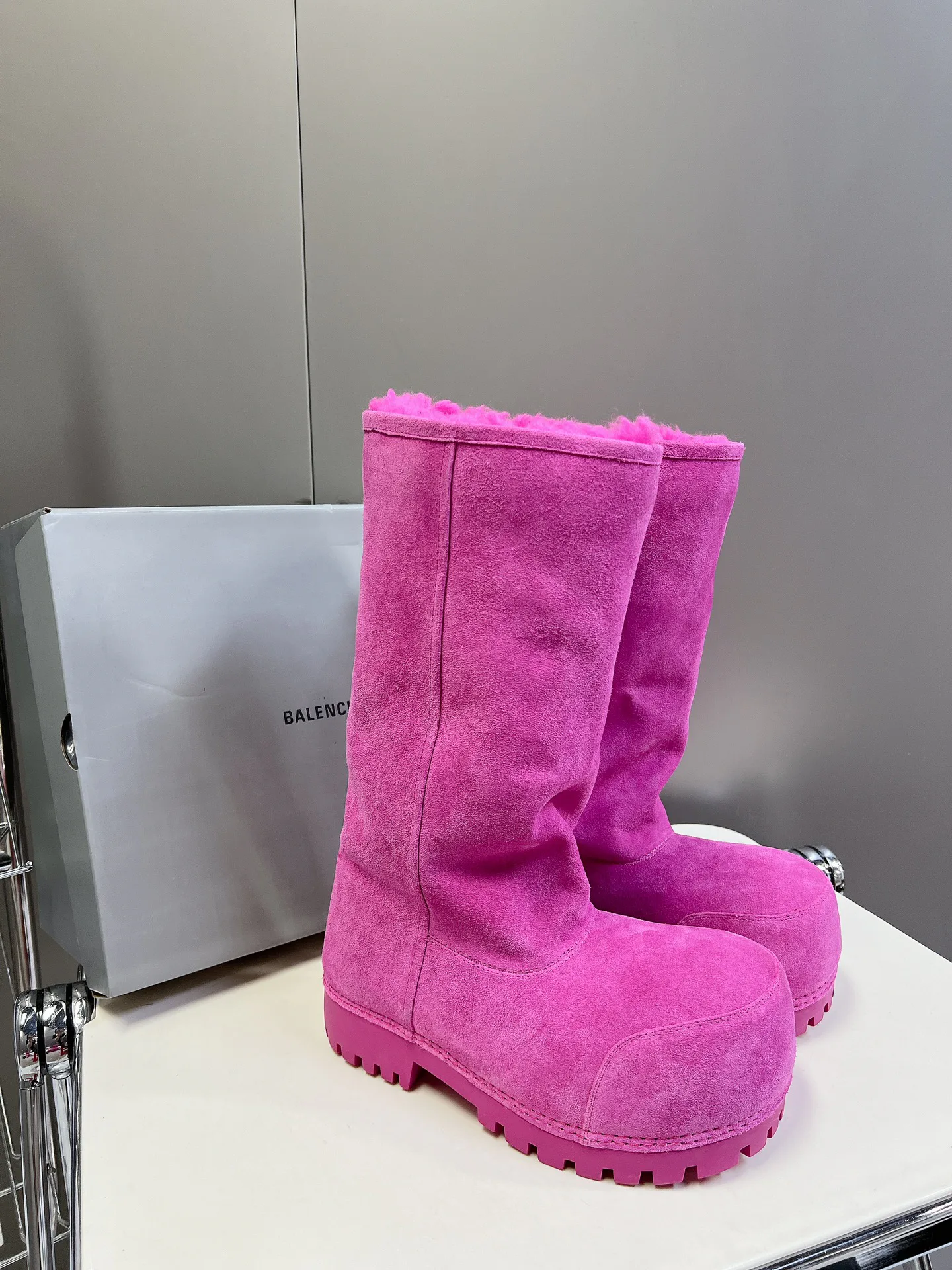 Угги Женские Balenciaga 18526169