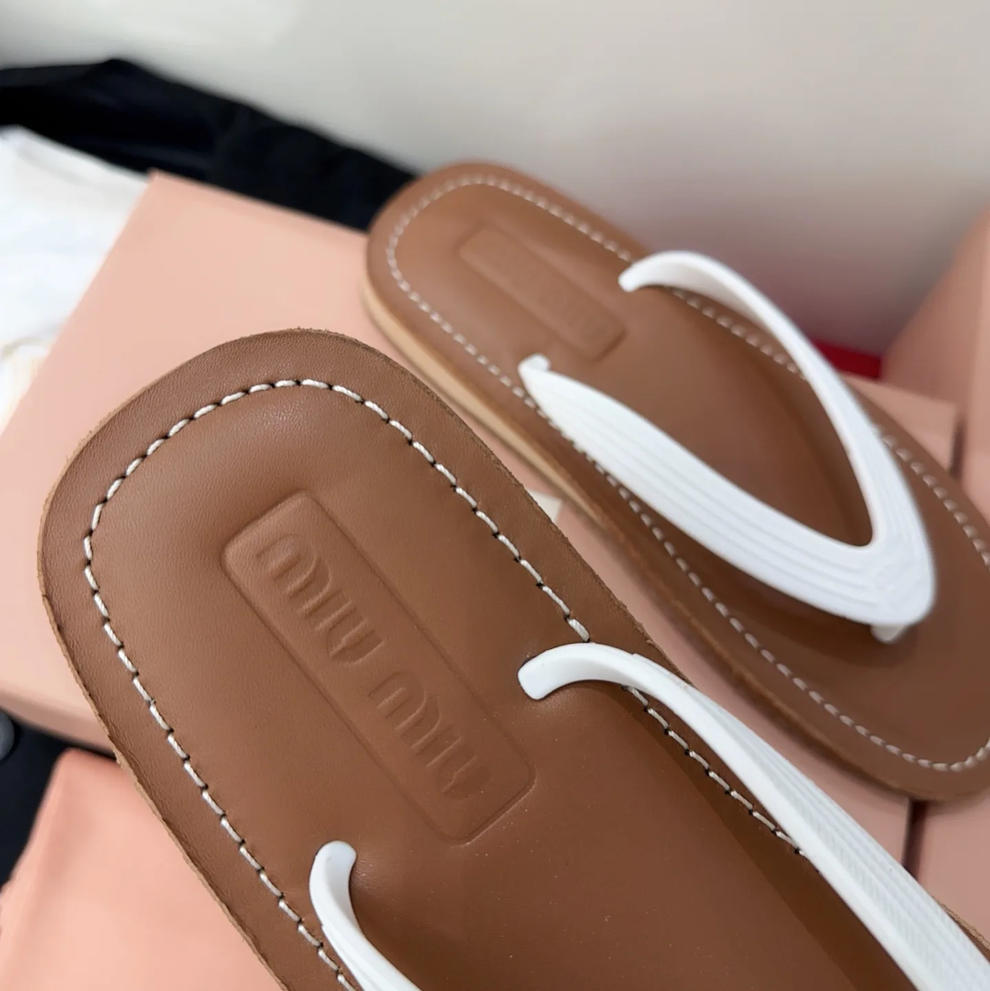 Шлепанцы Женские Miu Miu 12859282