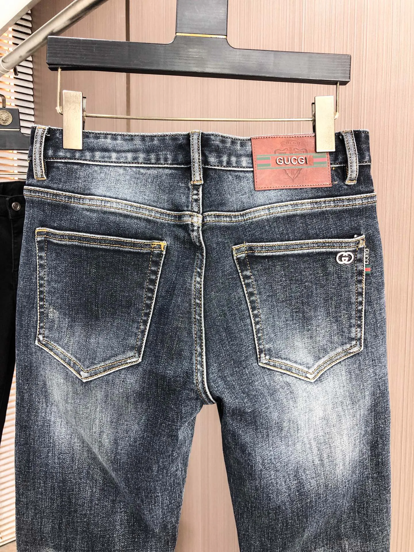 Джинсы Женские Gucci 10186904