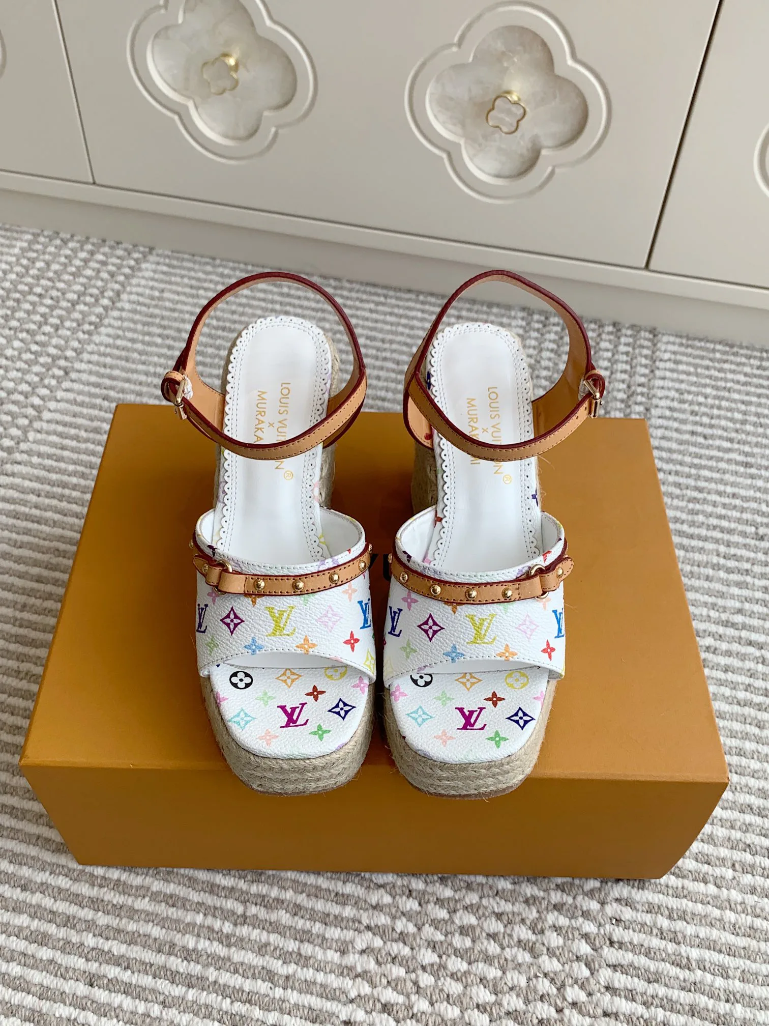 Босоножки Женские Louis Vuitton