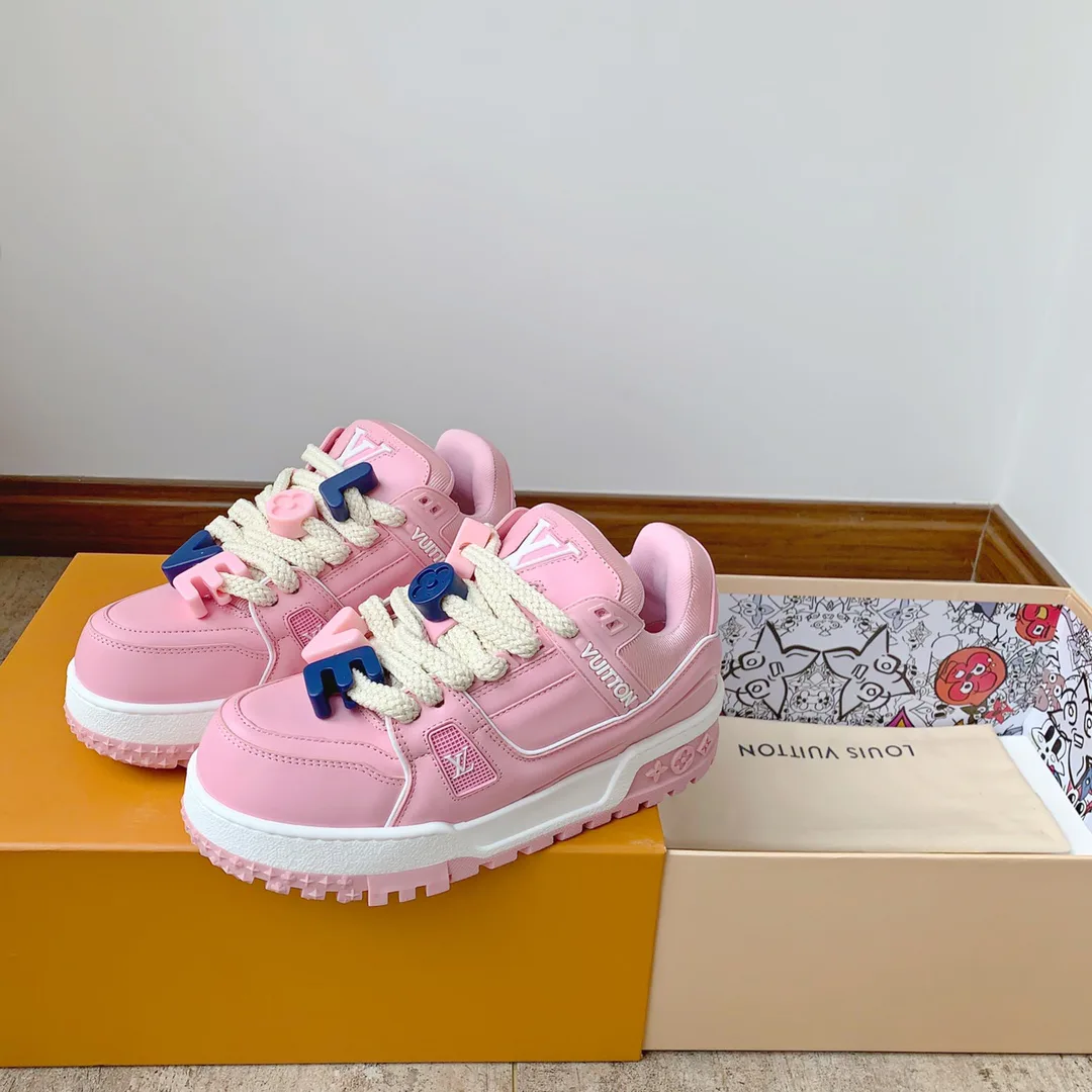 Кроссовки Женские Louis Vuitton 10234447