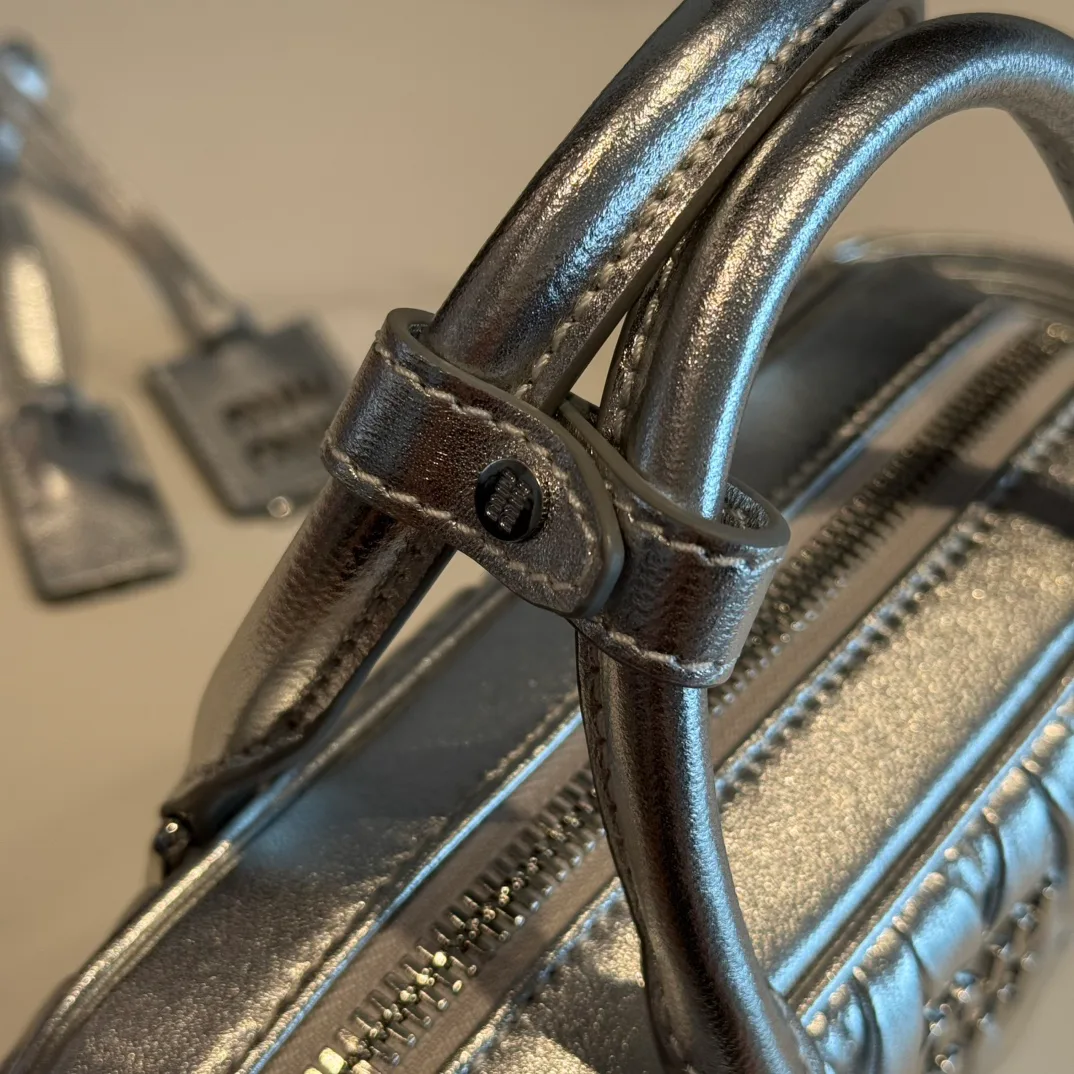 Сумки На Ремне Женские Miu Miu 111390