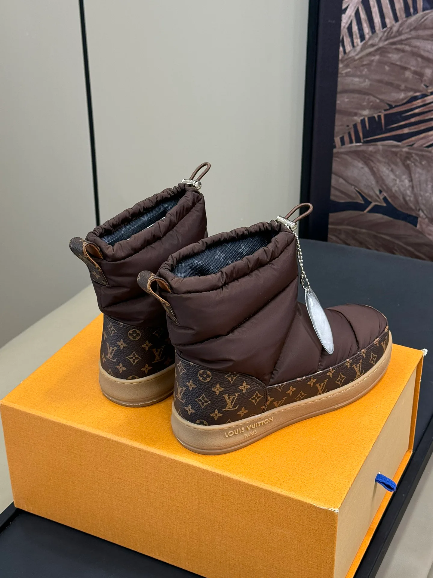 Угги Женские Louis Vuitton 18703374