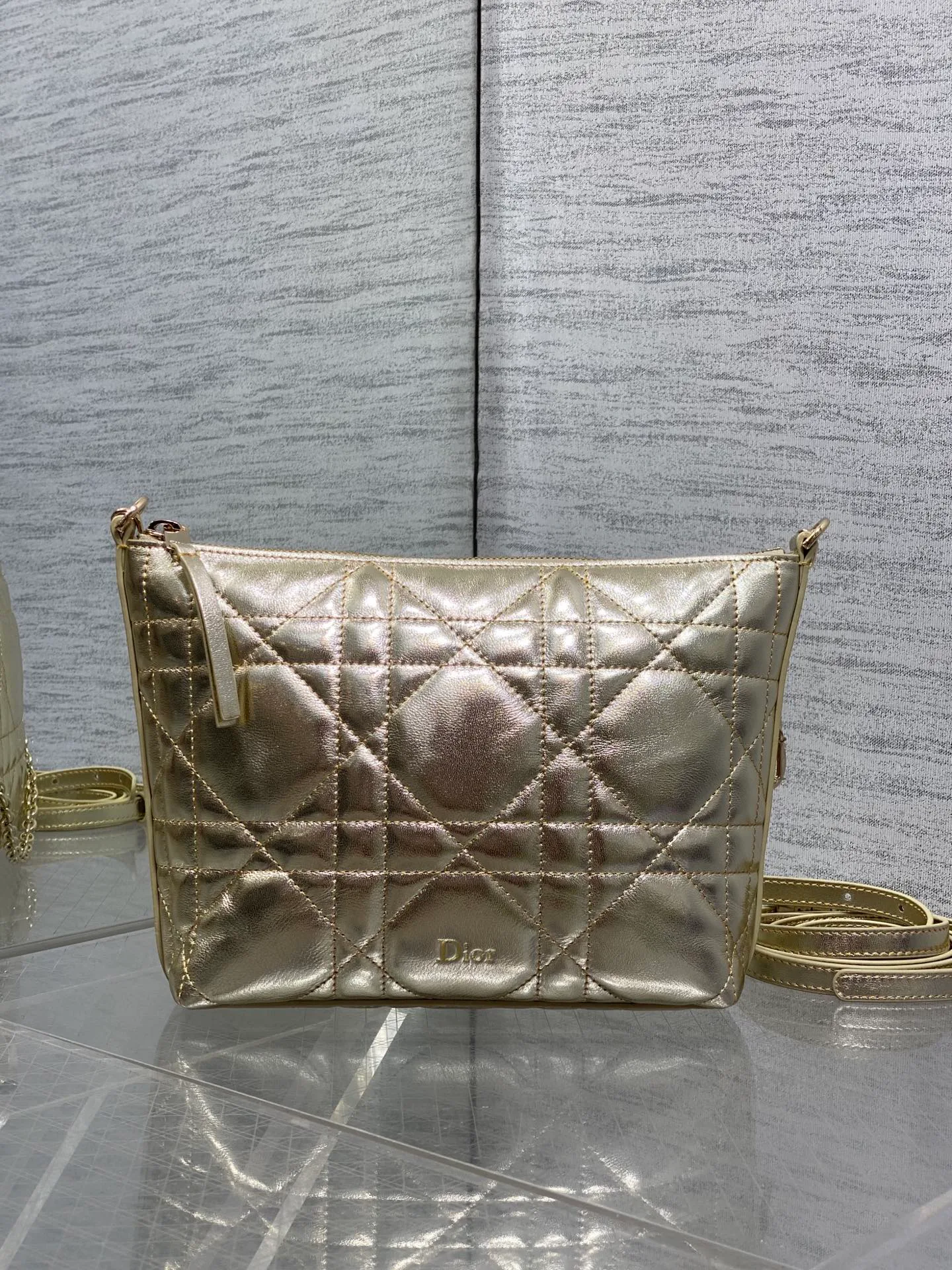 Классические Сумки Женские Christian Dior 17629523