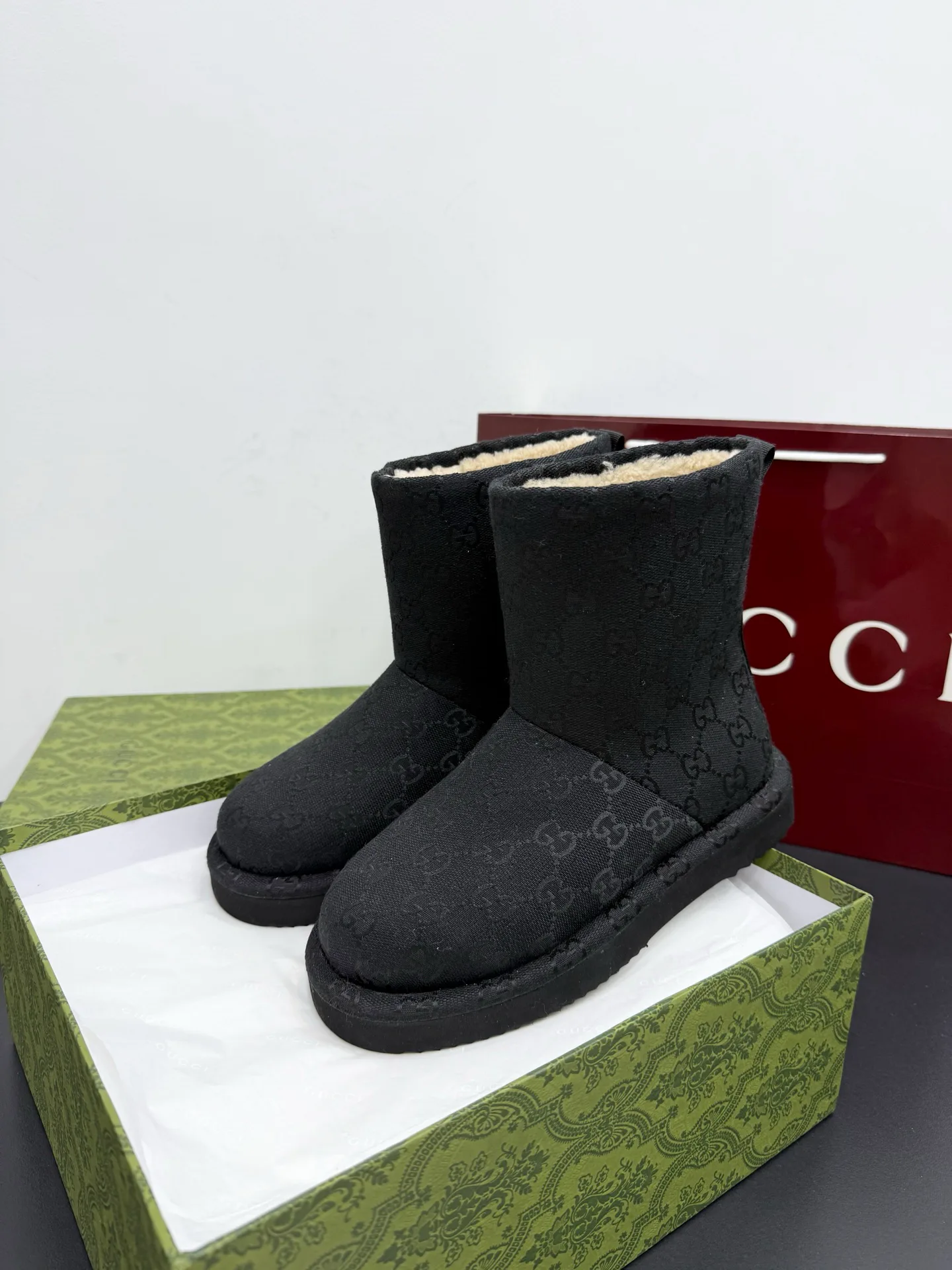 Угги Женские Gucci 582142