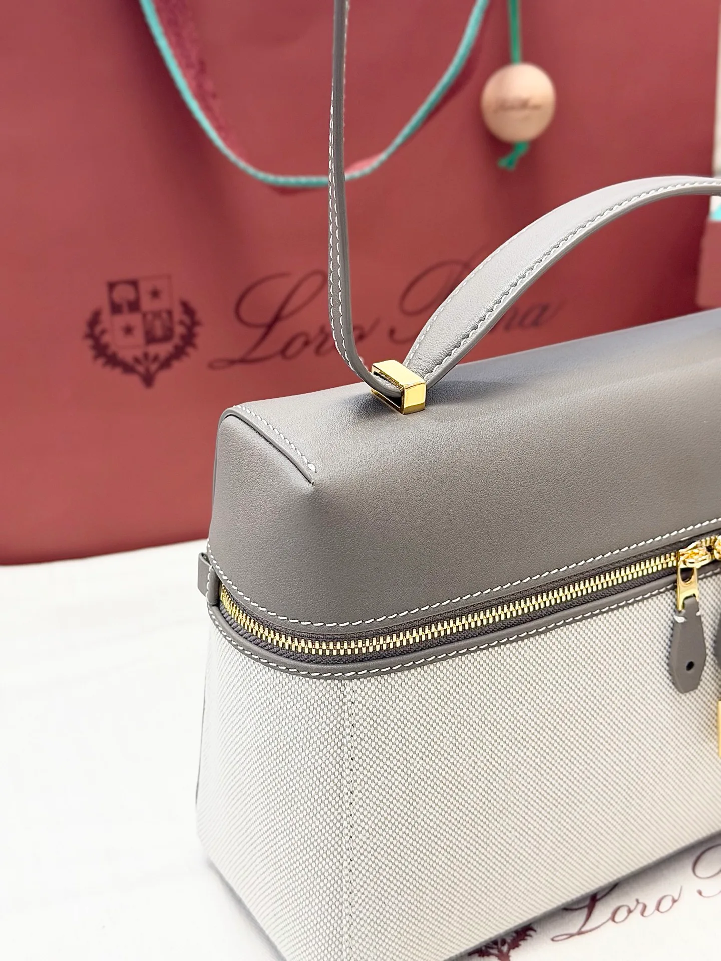 Классические Сумки Женские Loro Piana 17565039