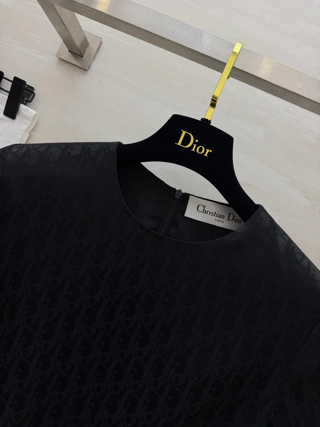 Платья Женские Christian Dior 16894187