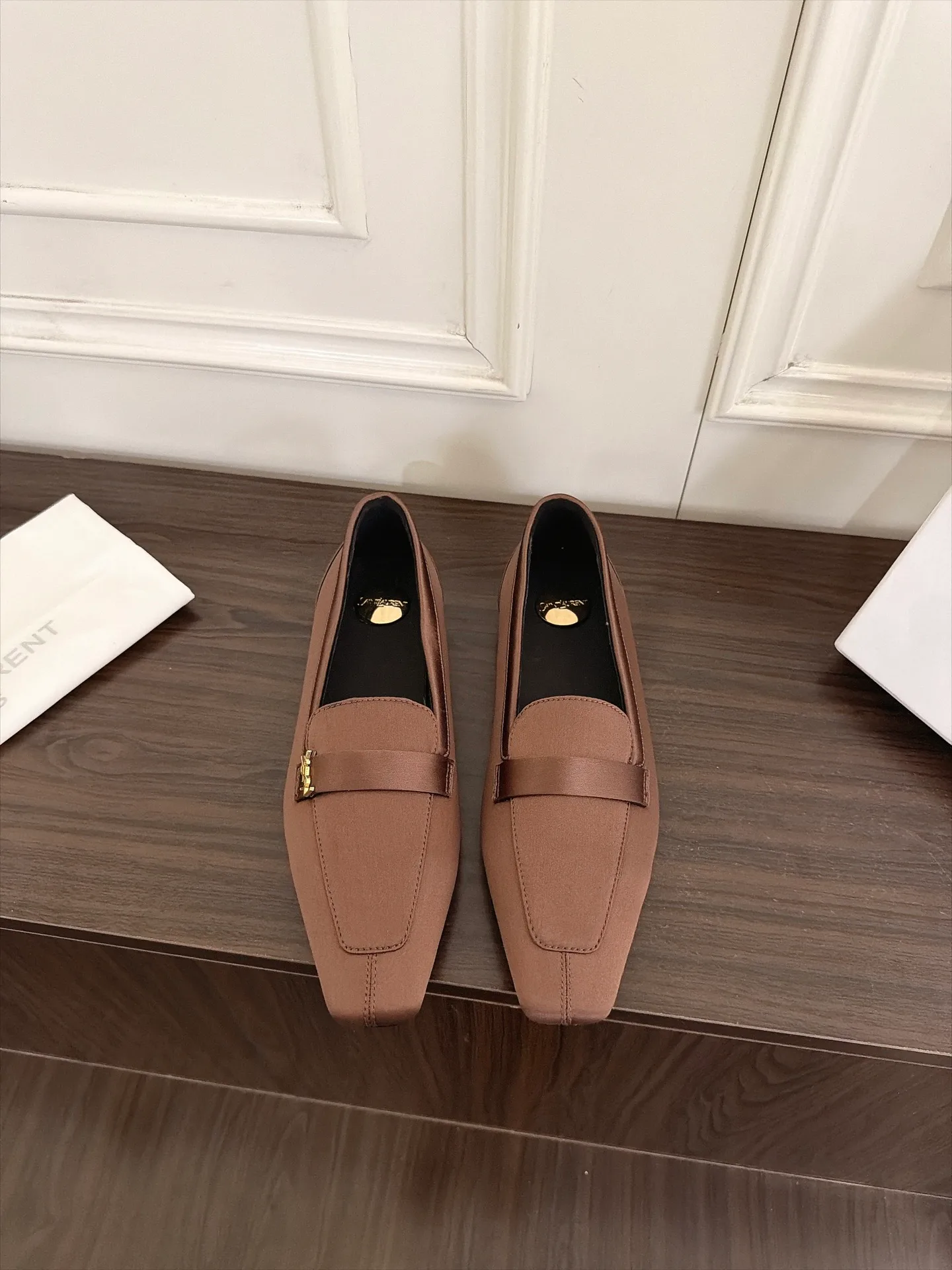 Лоферы И Мокасины Женские Saint Laurent 18700021