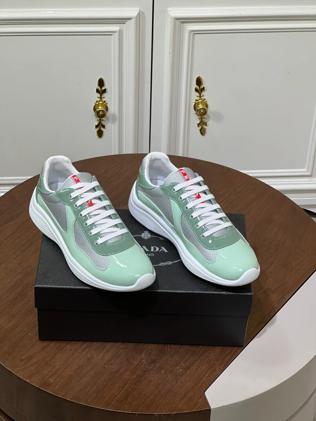 Кроссовки Женские Prada 17682035
