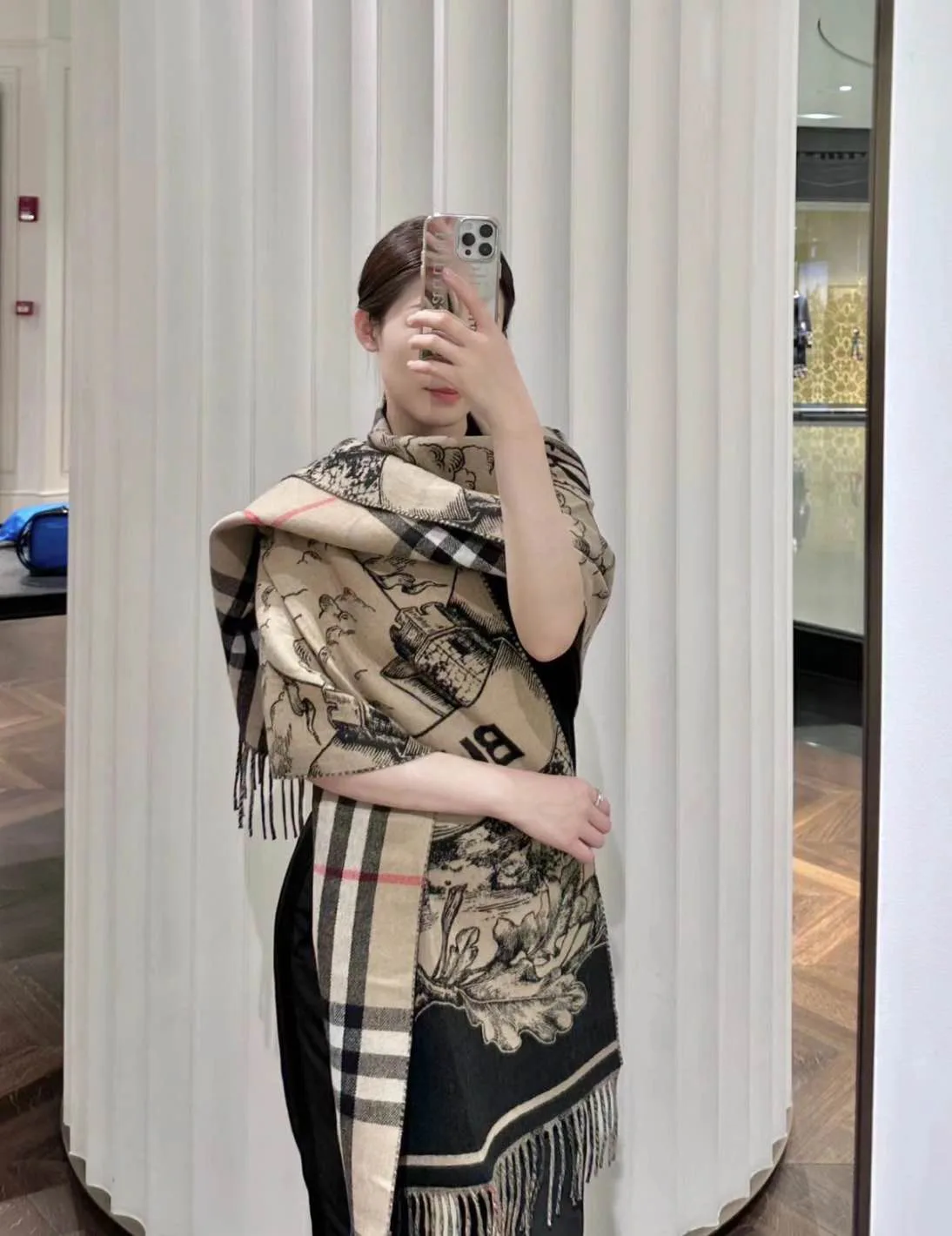 Шарфы Burberry 1111