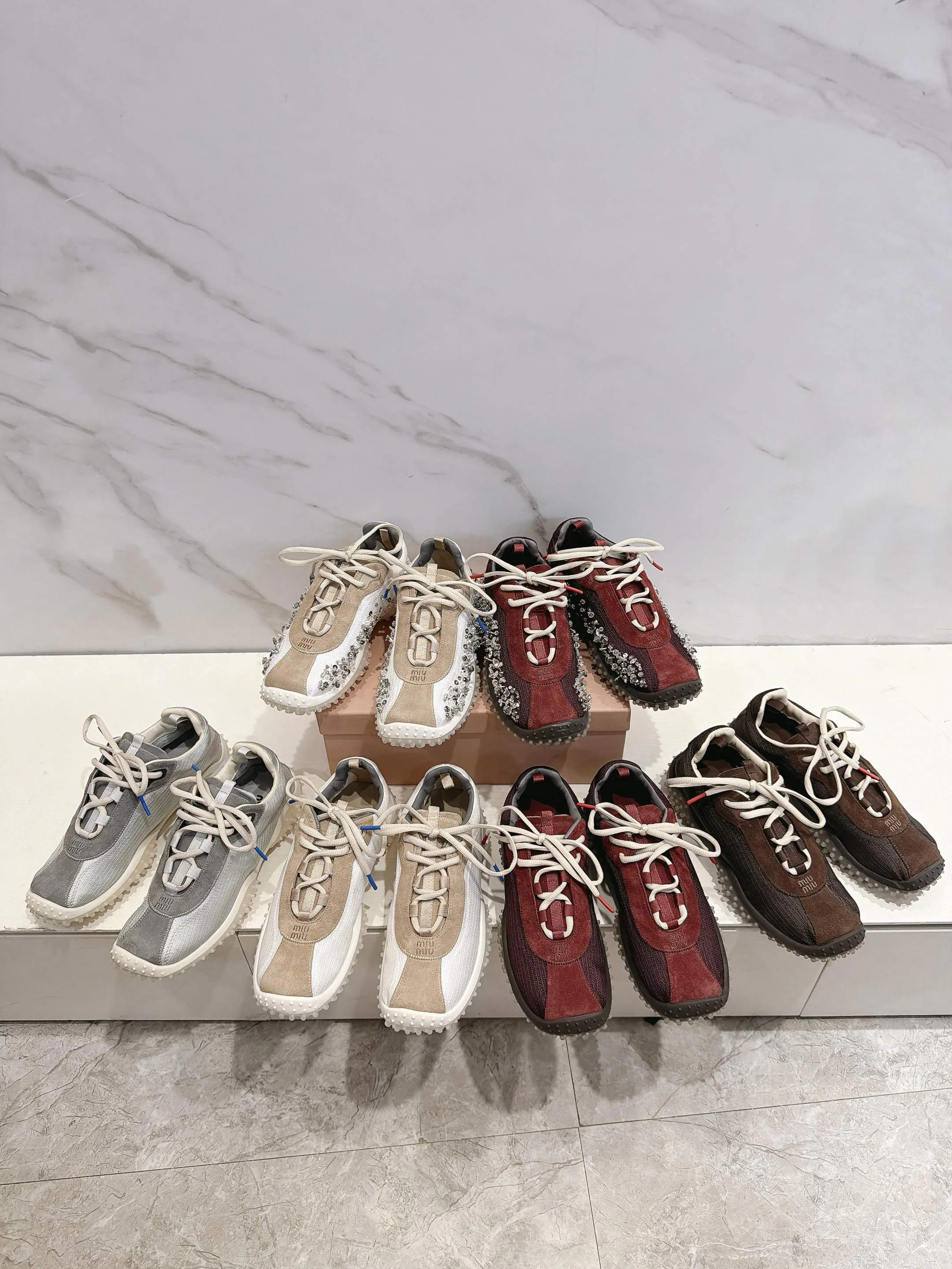 Кроссовки Женские Miu Miu 17524726