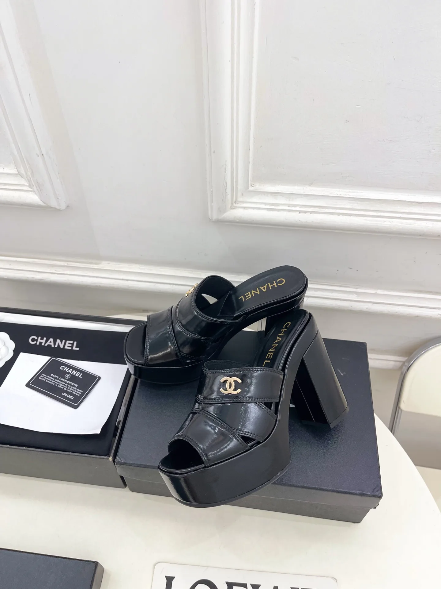 Босоножки Женские Chanel 13340924