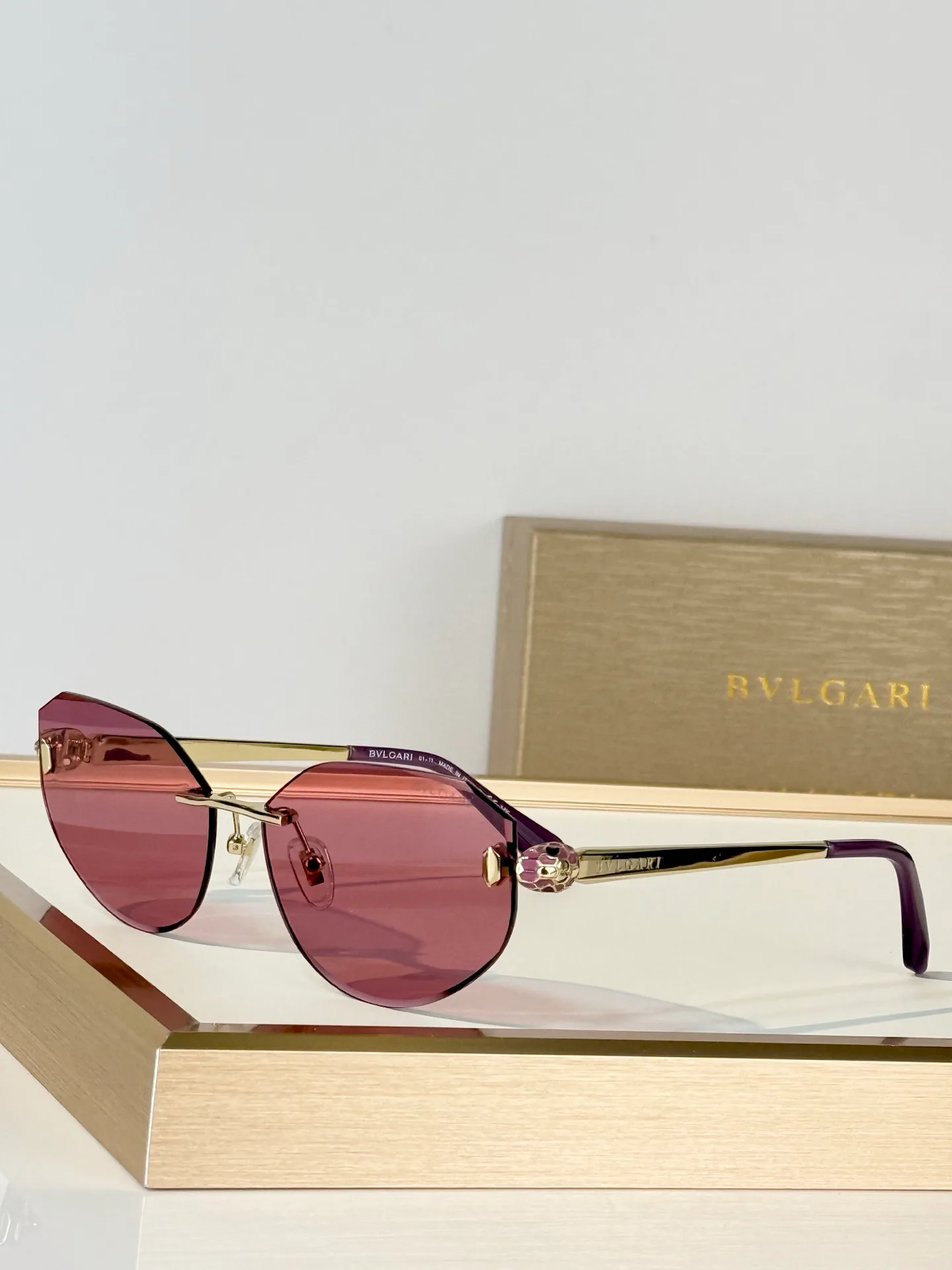 Очки Bvlgari 18117915