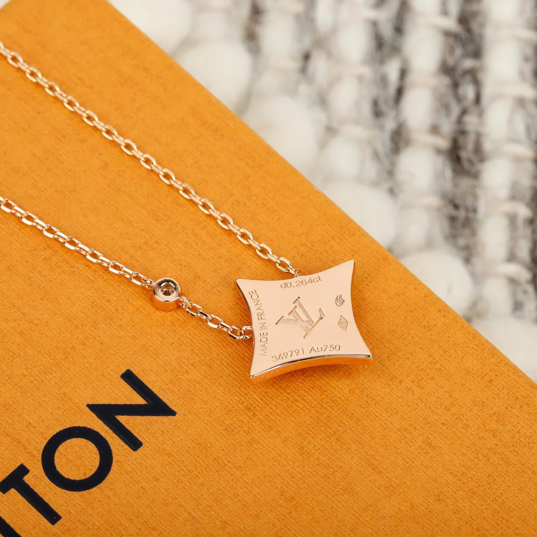 Бижутерия Louis Vuitton 17798991