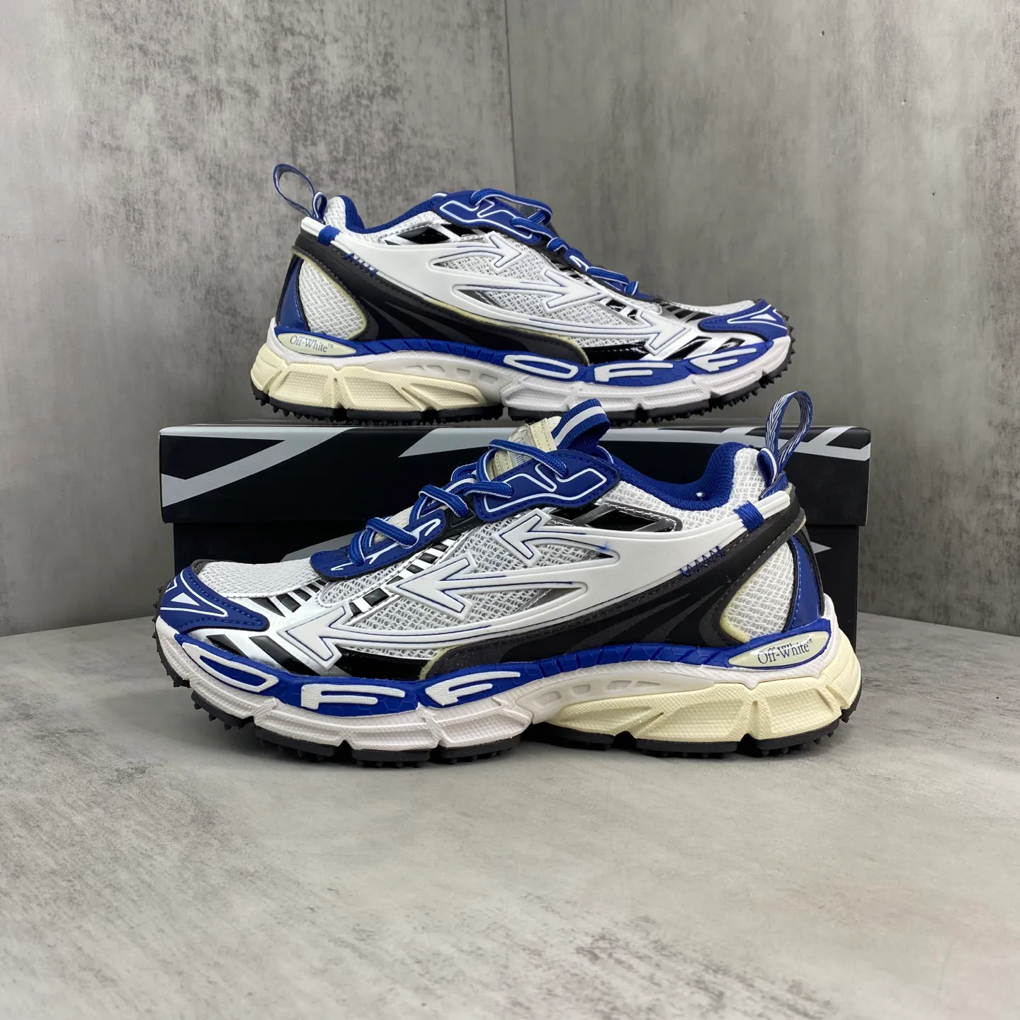 Кроссовки Женские Off-White 860545