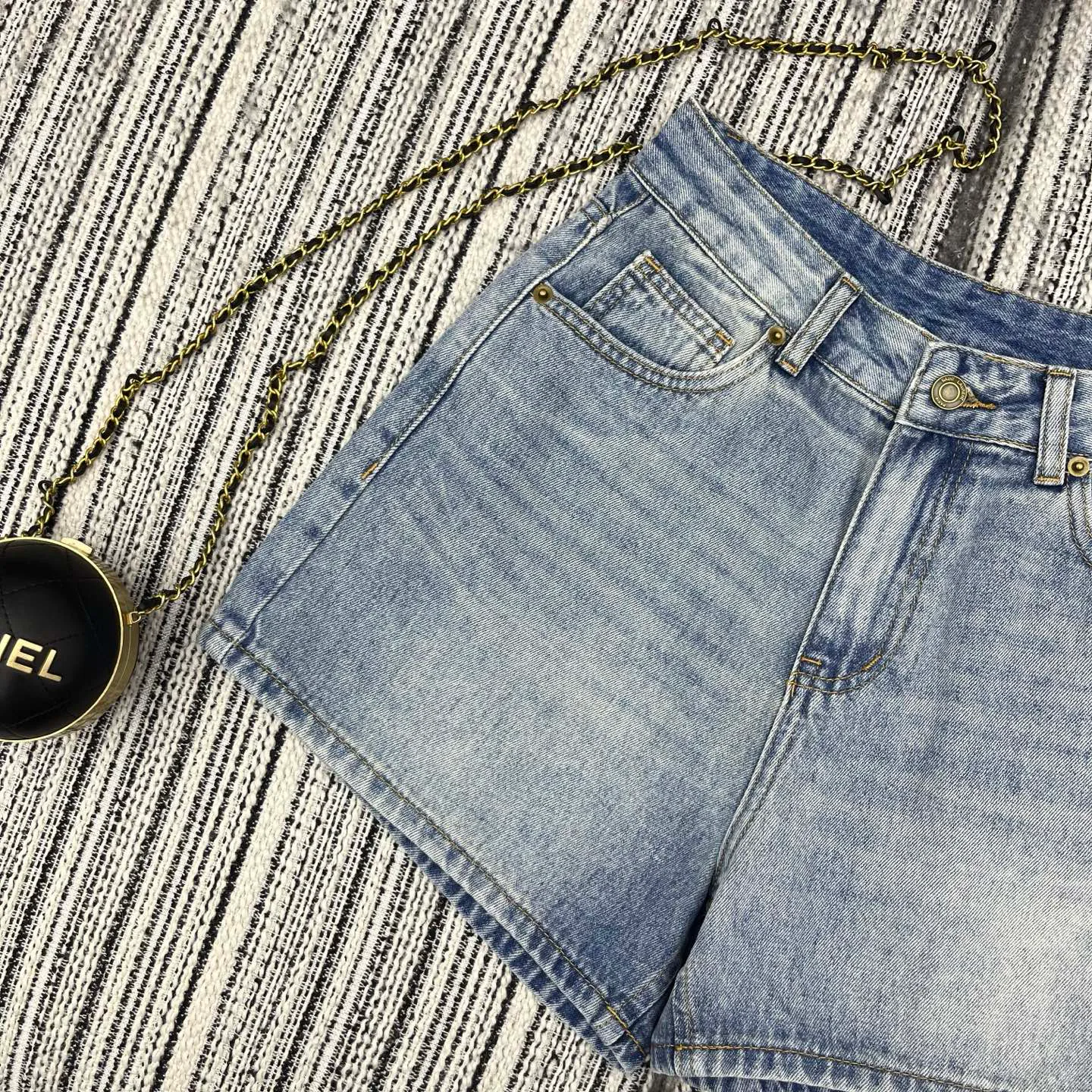 Шорты Женские Saint Laurent 13347003