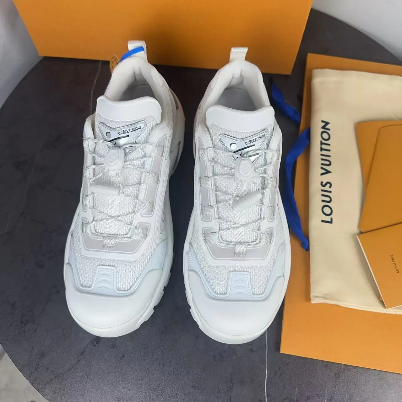 Кроссовки Мужские Louis Vuitton 336449