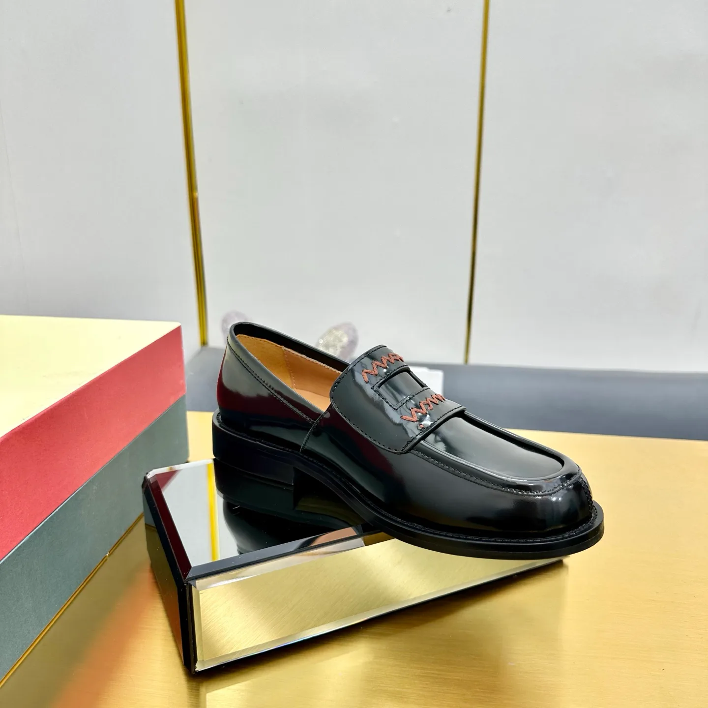 Лоферы Женские Marni 127157