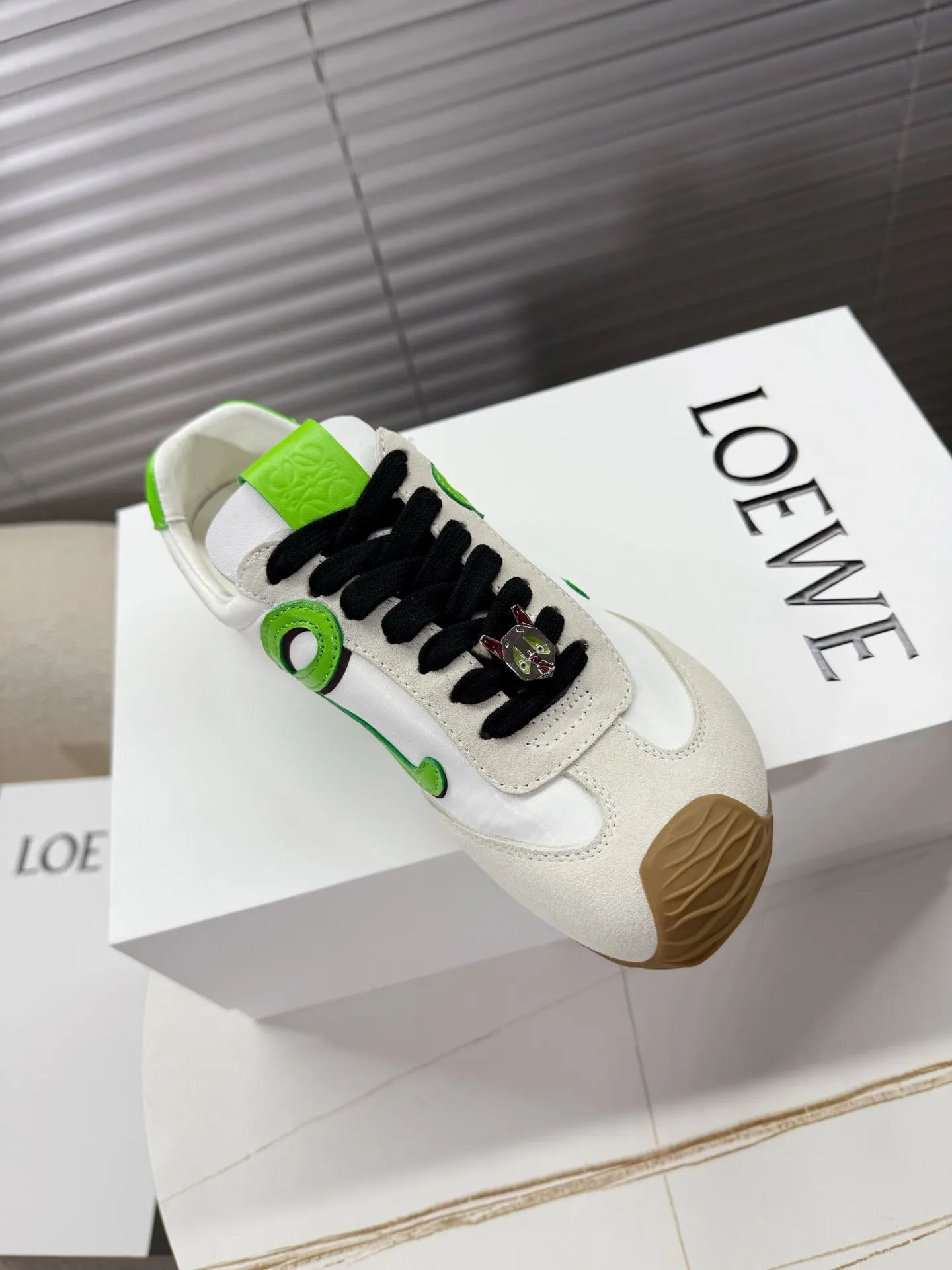 Кроссовки Женские Loewe 4019909