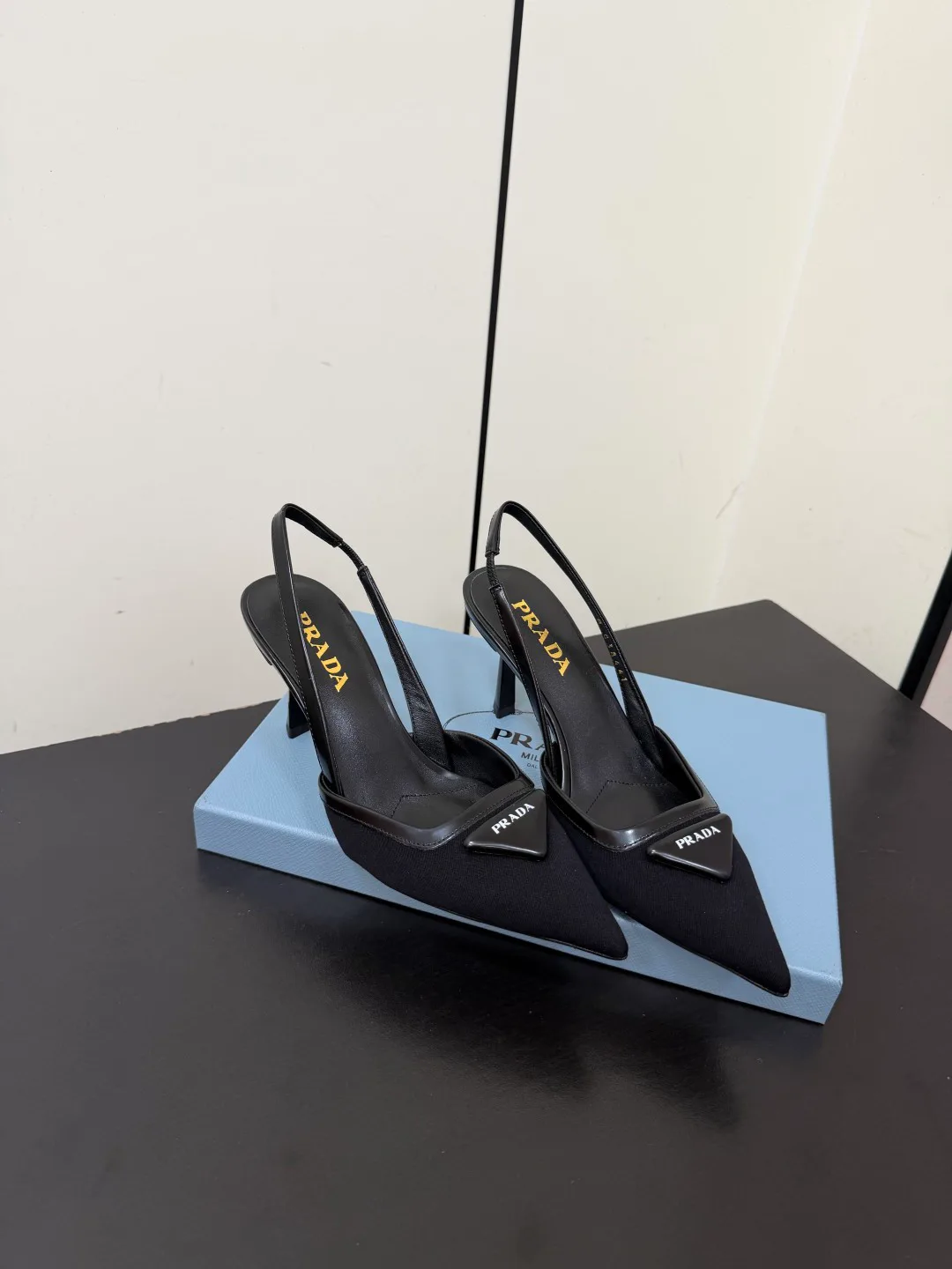Туфли Женские Prada 19720965