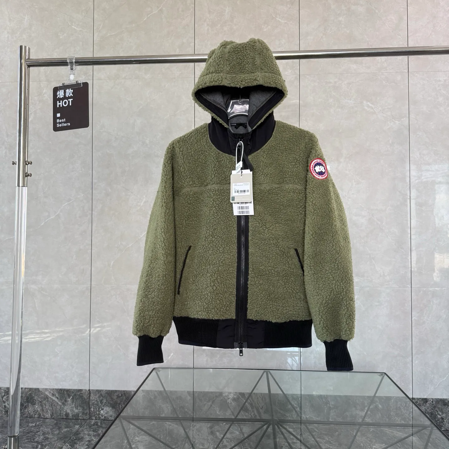 Куртки И Пуховики Женские Canada Goose 18515364
