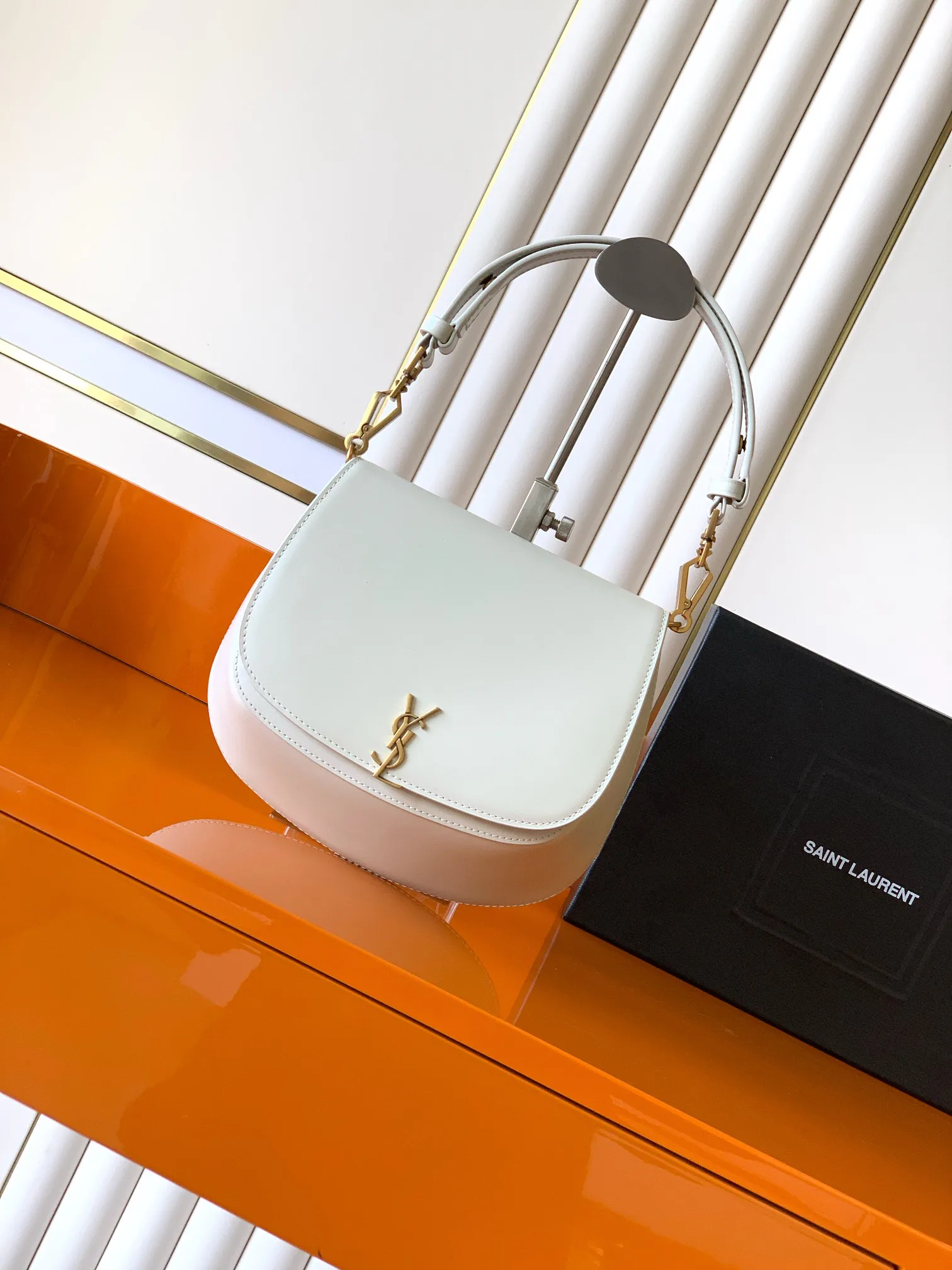 Сумки На Ремне Женские Saint Laurent 11309786